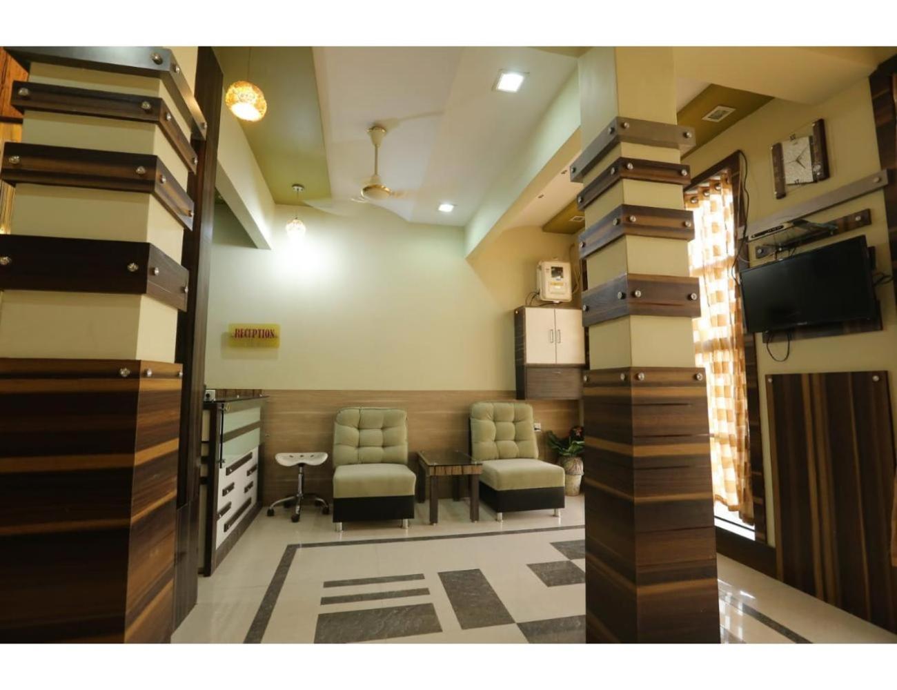 Hotel Ronak Royal, Porbandar view 5