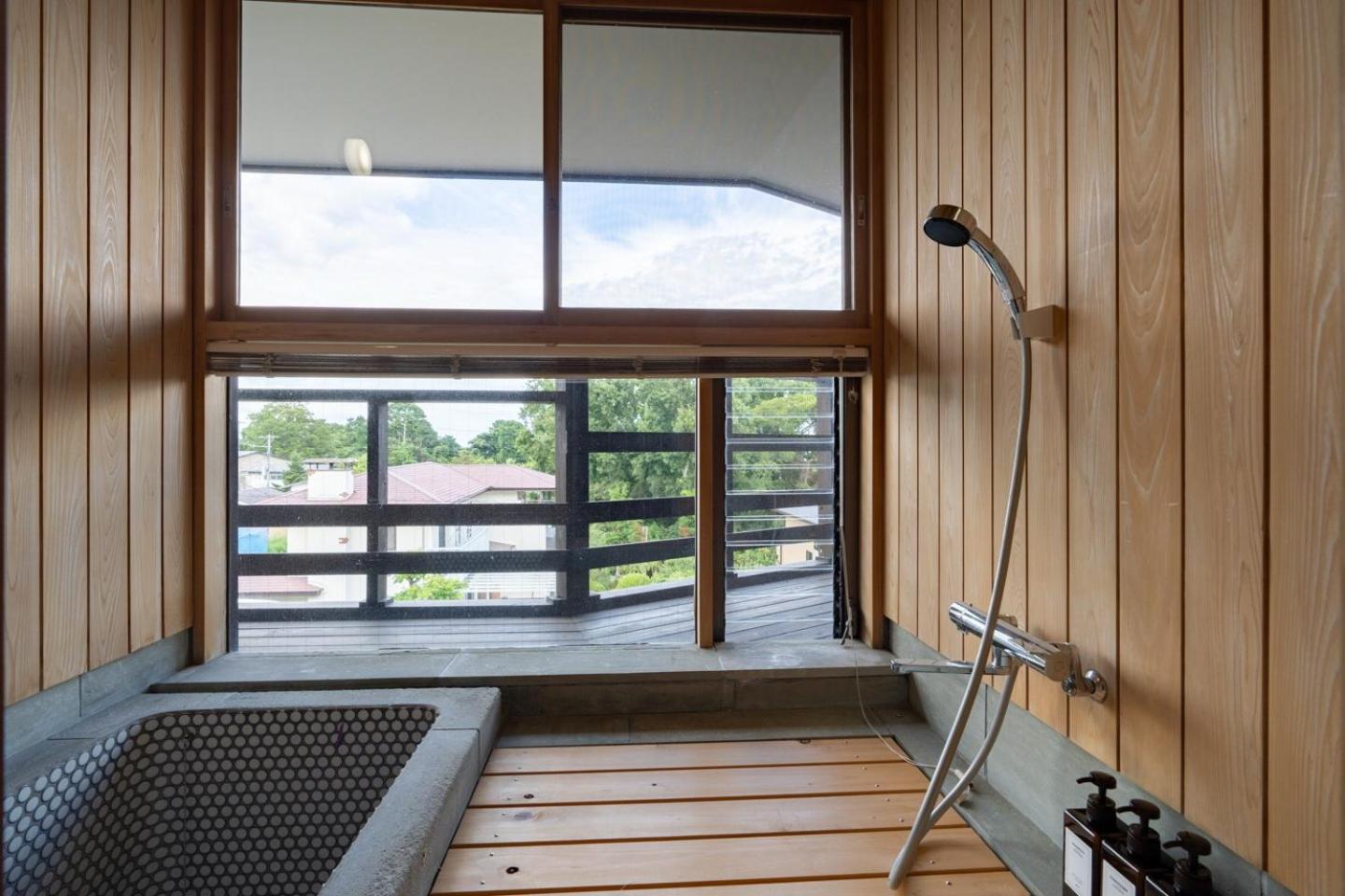S-villa Izu Rokkakutei view 2