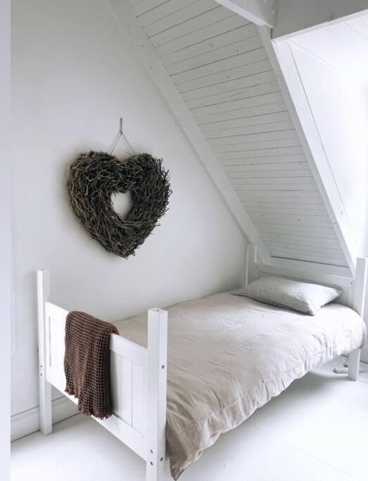 Gorgeous Country Cottage In Lovely Private Grounds