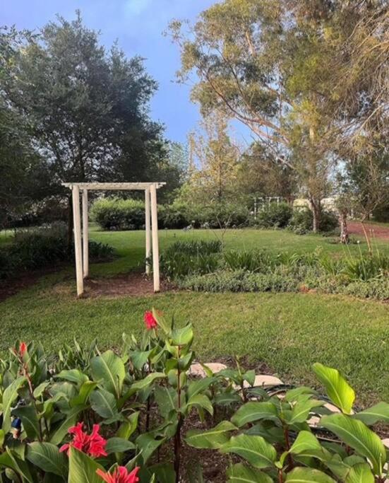 Gorgeous Country Cottage In Lovely Private Grounds