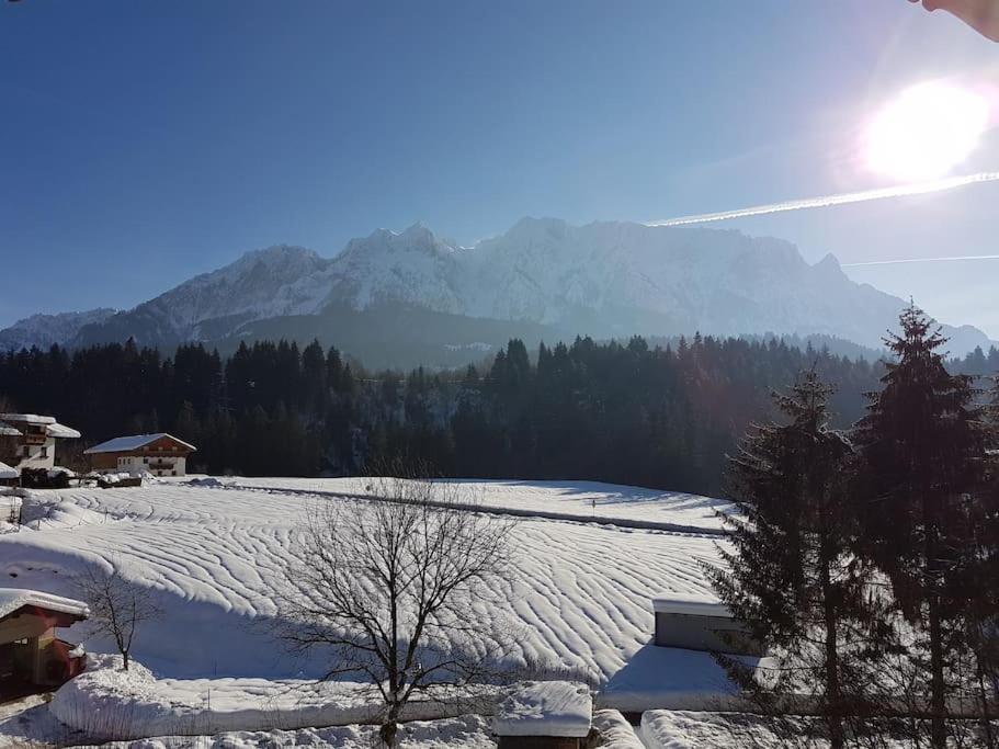 Gemütliche Wohnung mit Blick auf den Zahmen Kaiser