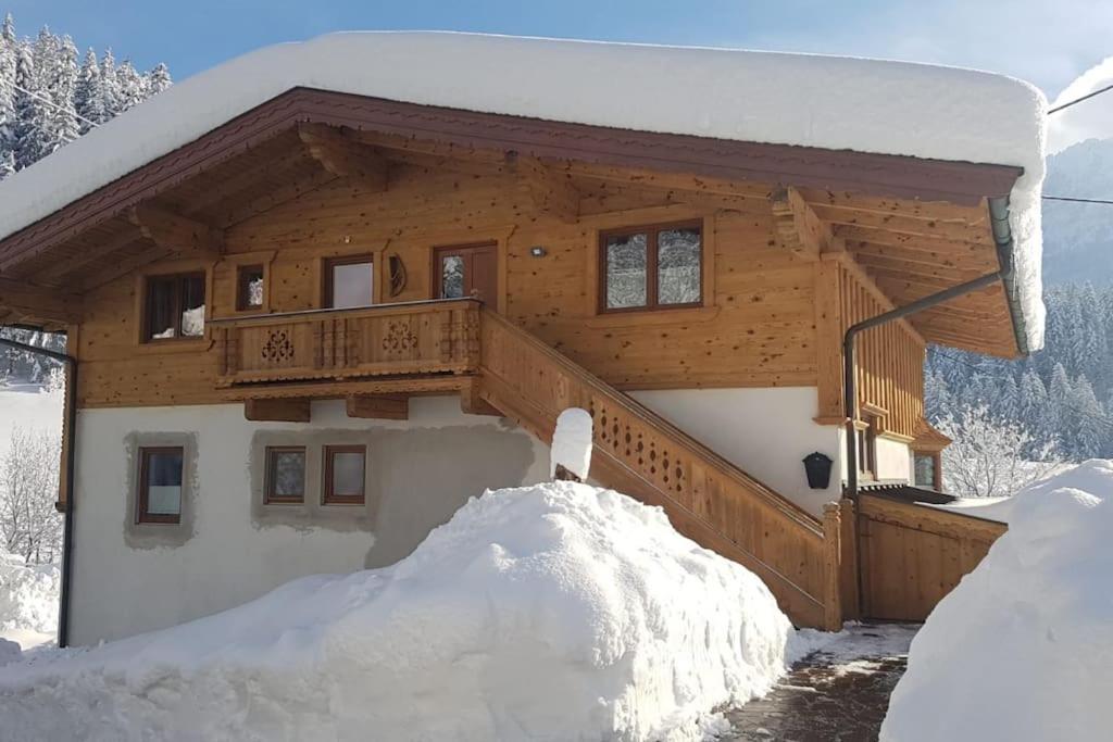 Gemütliche Wohnung mit Blick auf den Zahmen Kaiser