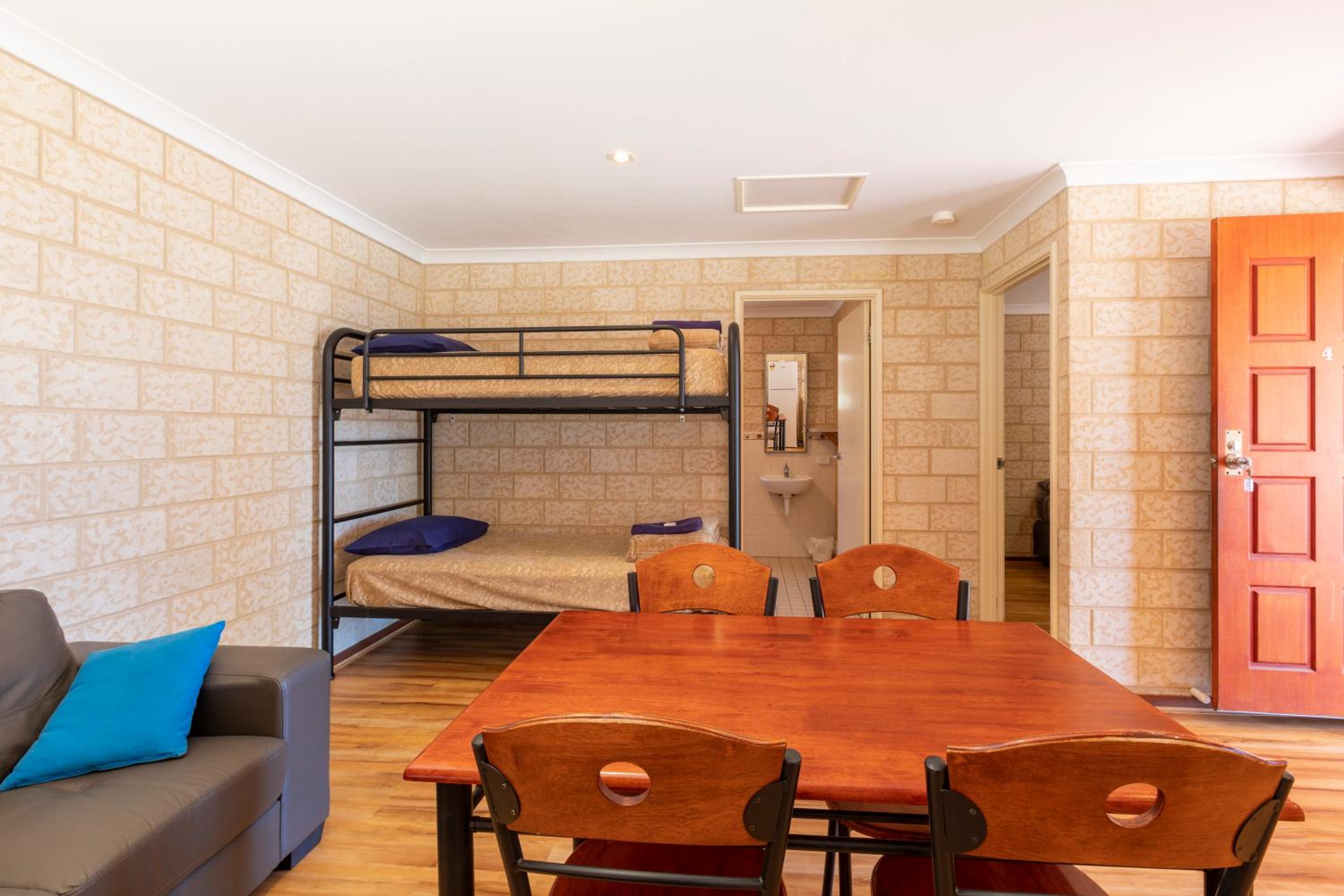 Kalbarri Tudor Holiday Park
