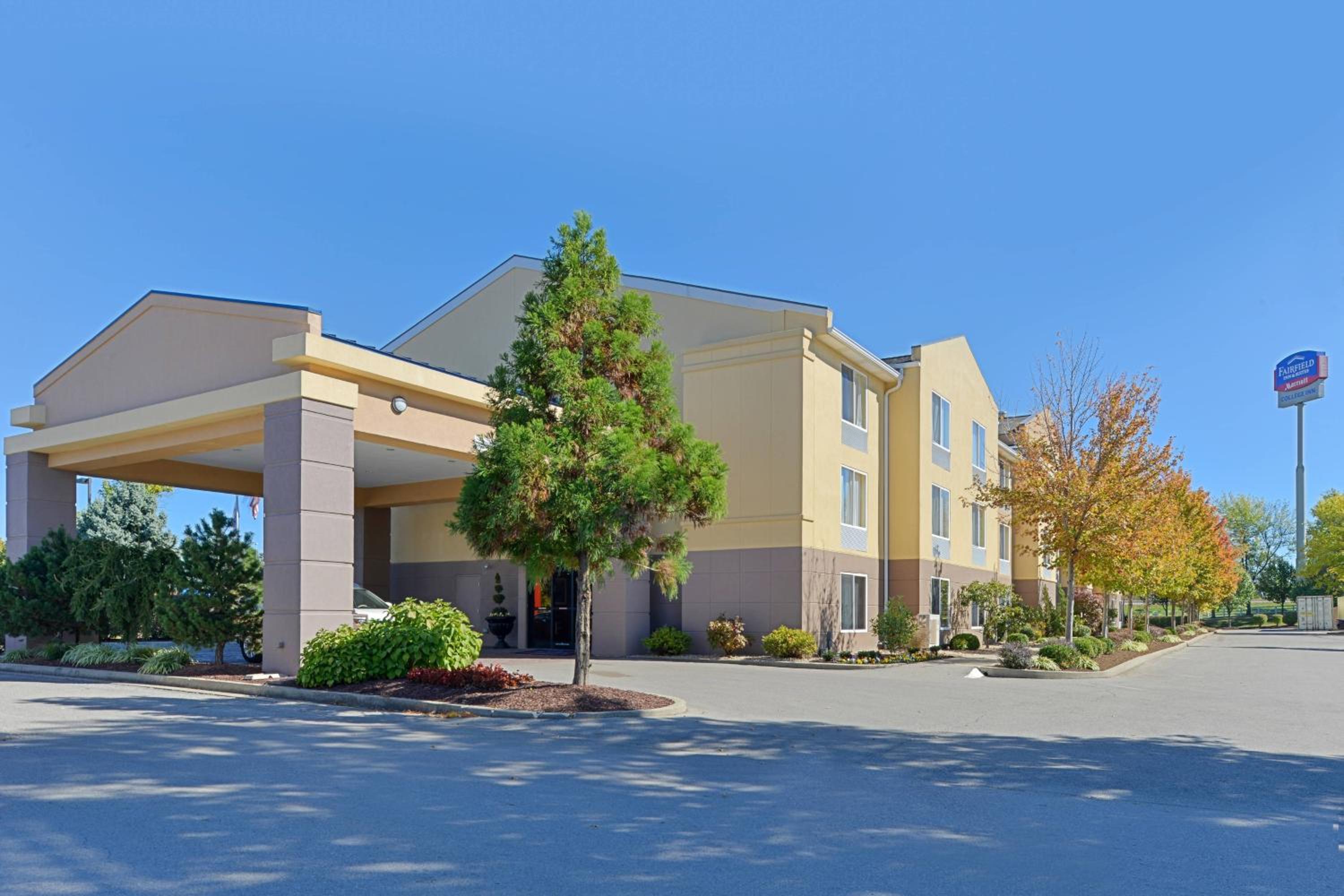 Hotel Fairfield Inn & Suites by Marriott Lexington Georgetown/College Inn