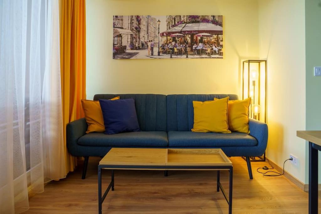 Panoramic 1 bedroom apartment in central Varna!