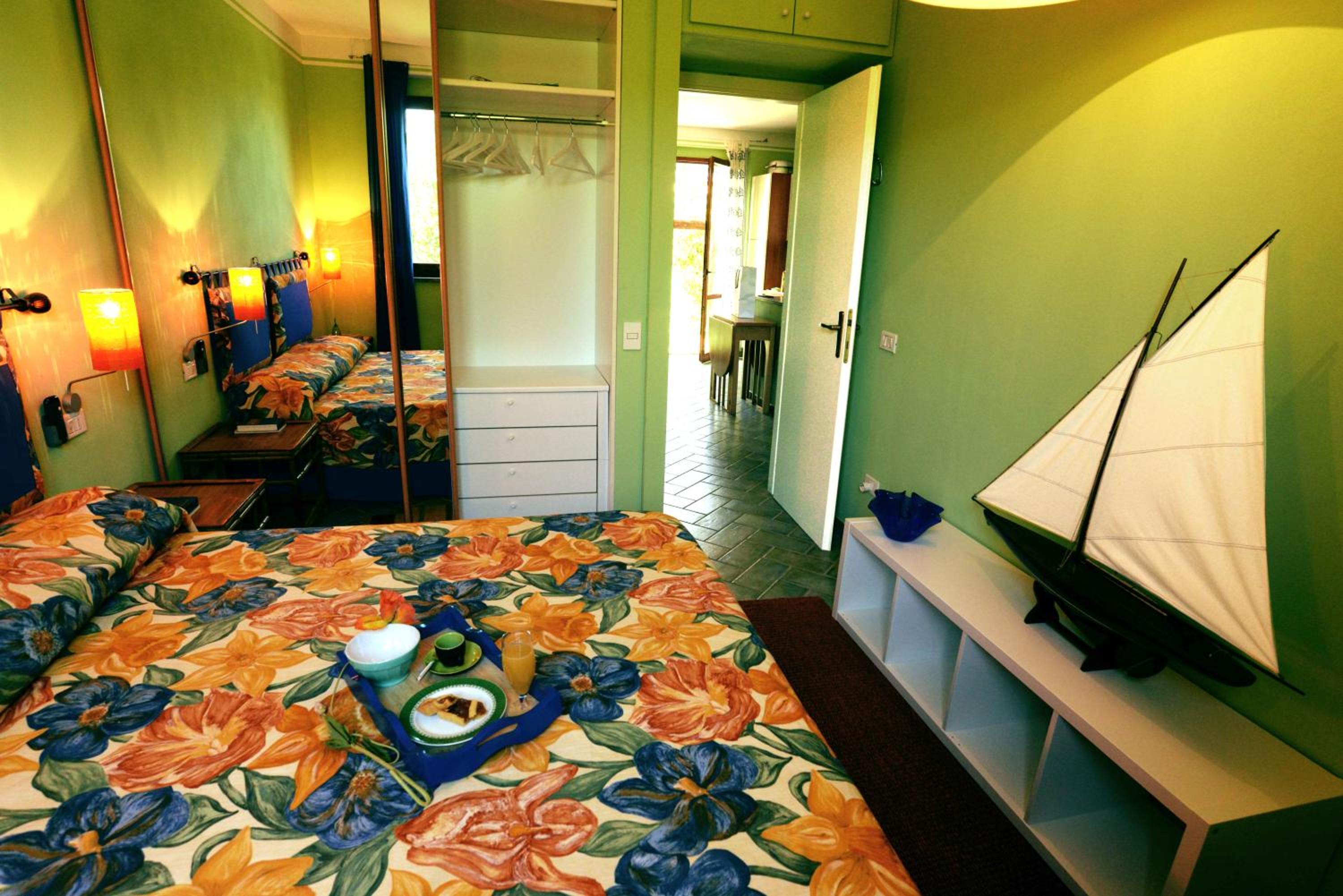 La Colombetta en Porto Azzurro — hotel room