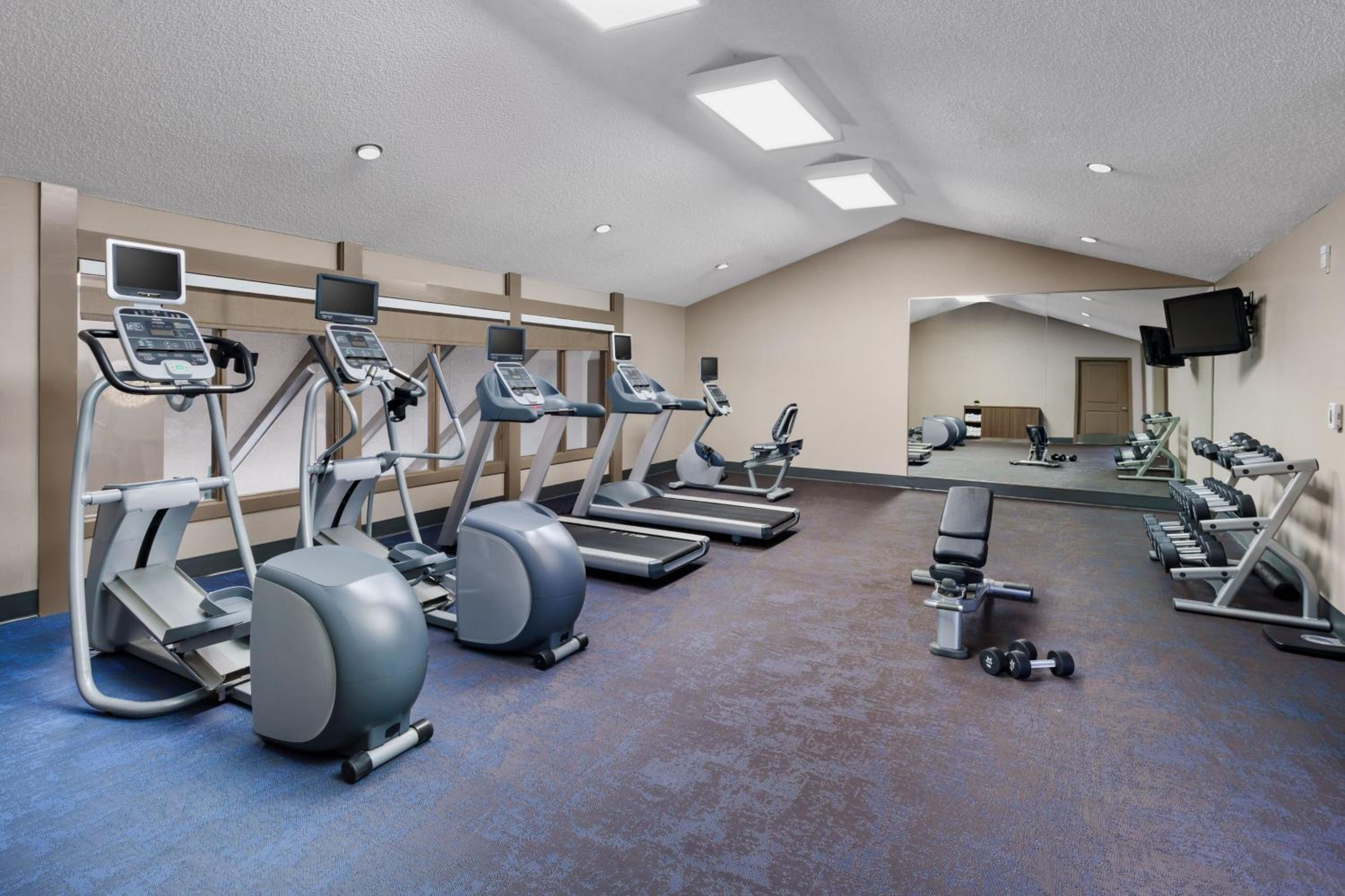 San Jose Vacations - Residence Inn Fremont Silicon Valley - Property Image 2