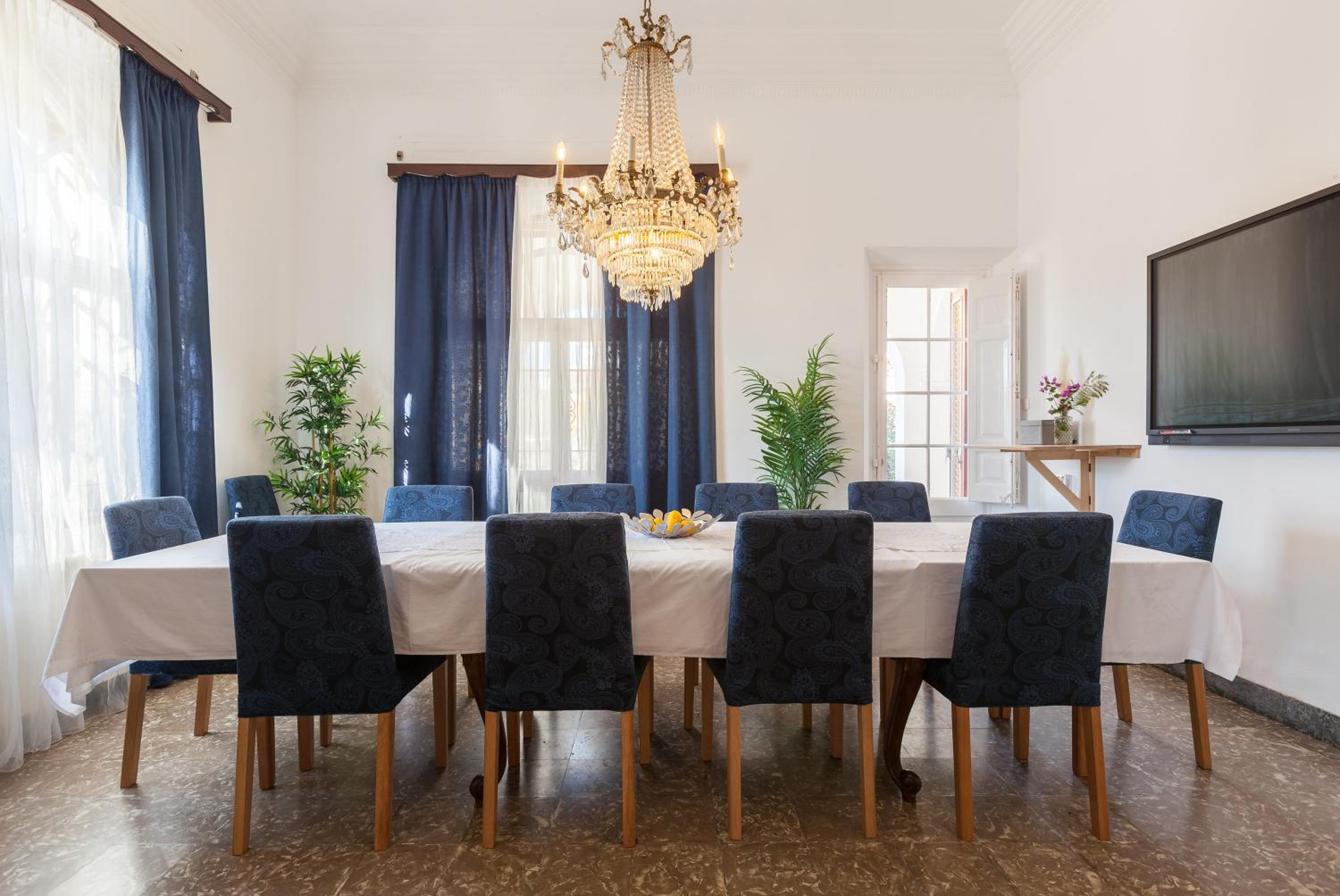 meeting & event spaces