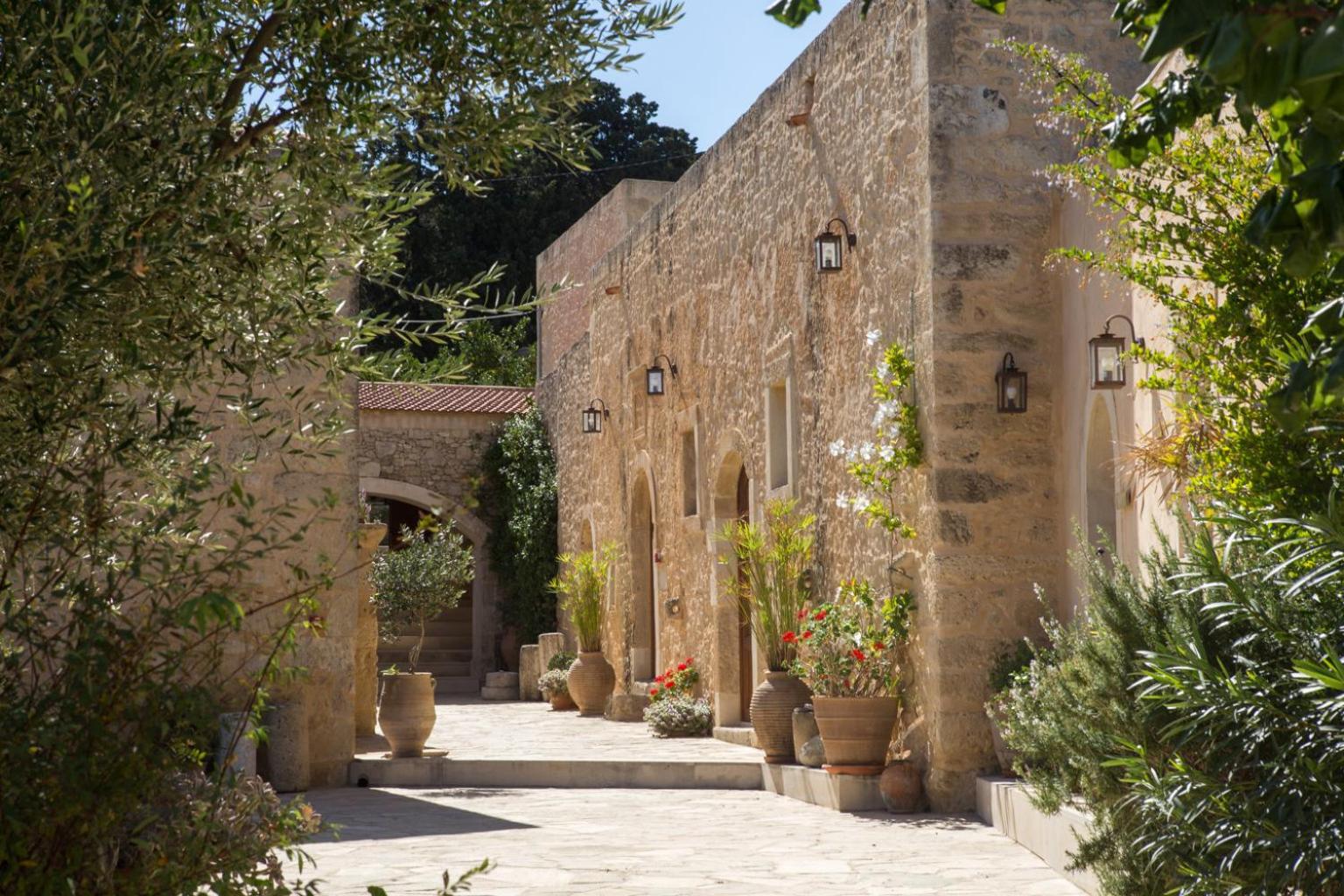 Kapsaliana Village Hotel 208