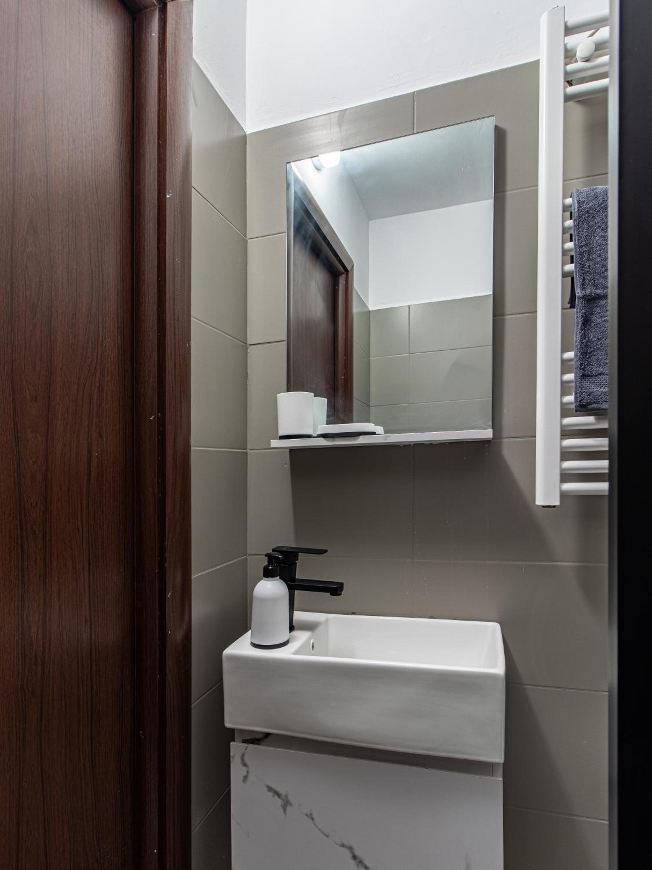 Vitosha Loft - Central Sofia Studio