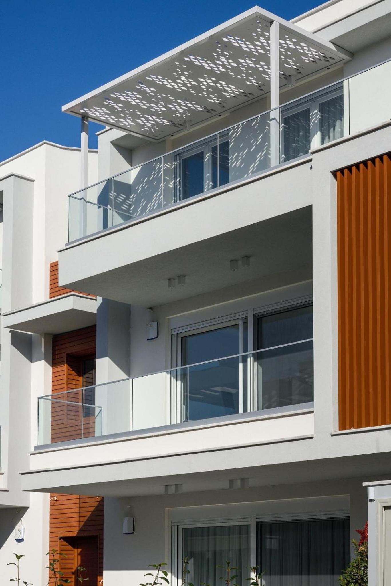 Victoria Residence