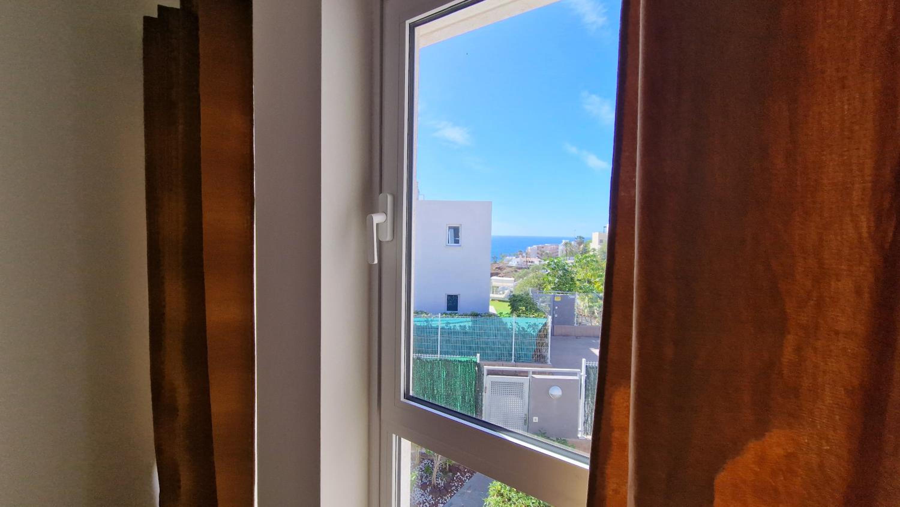 Villa Paraiso-Luxury Villa with Heated Pool