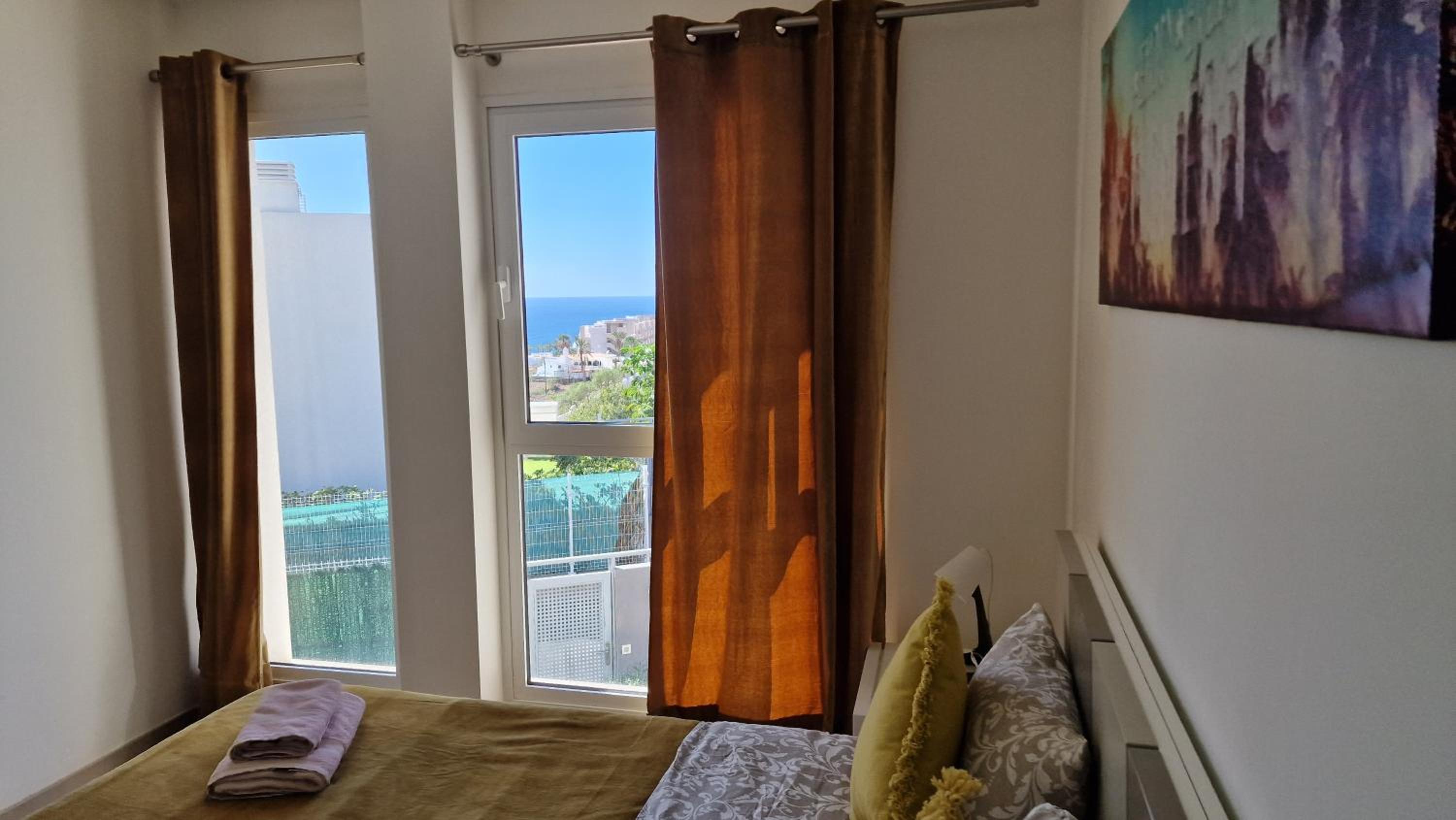 Villa Paraiso-Luxury Villa with Heated Pool
