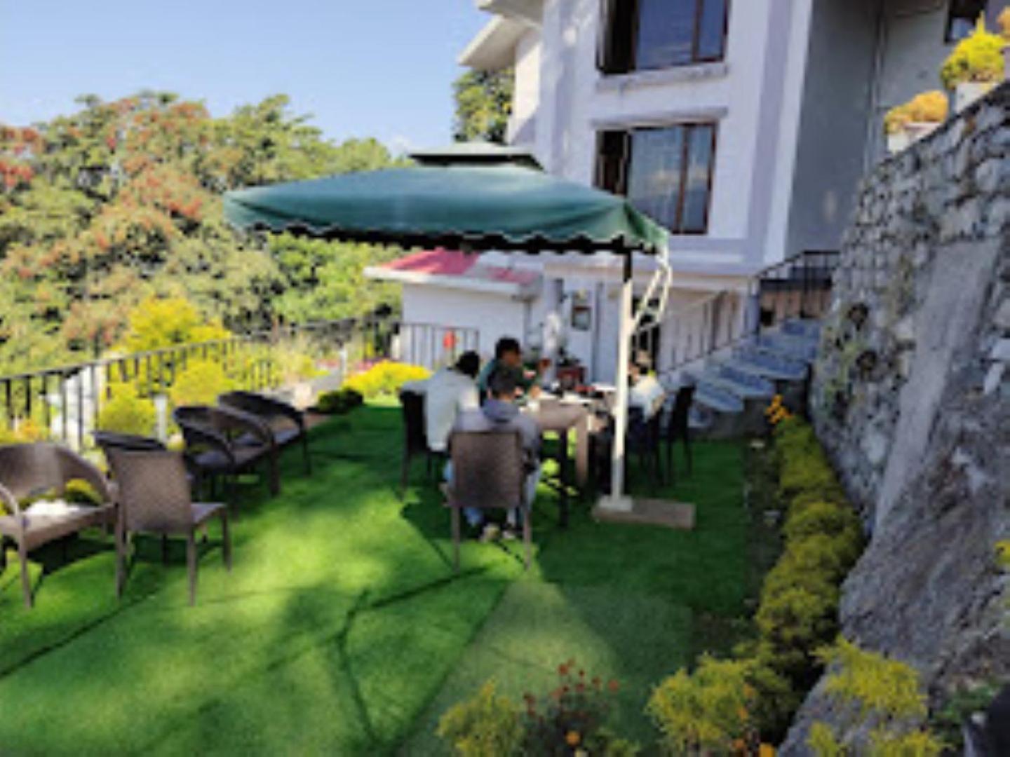Blue Orchid Premium Homestay Kalimpong view 4