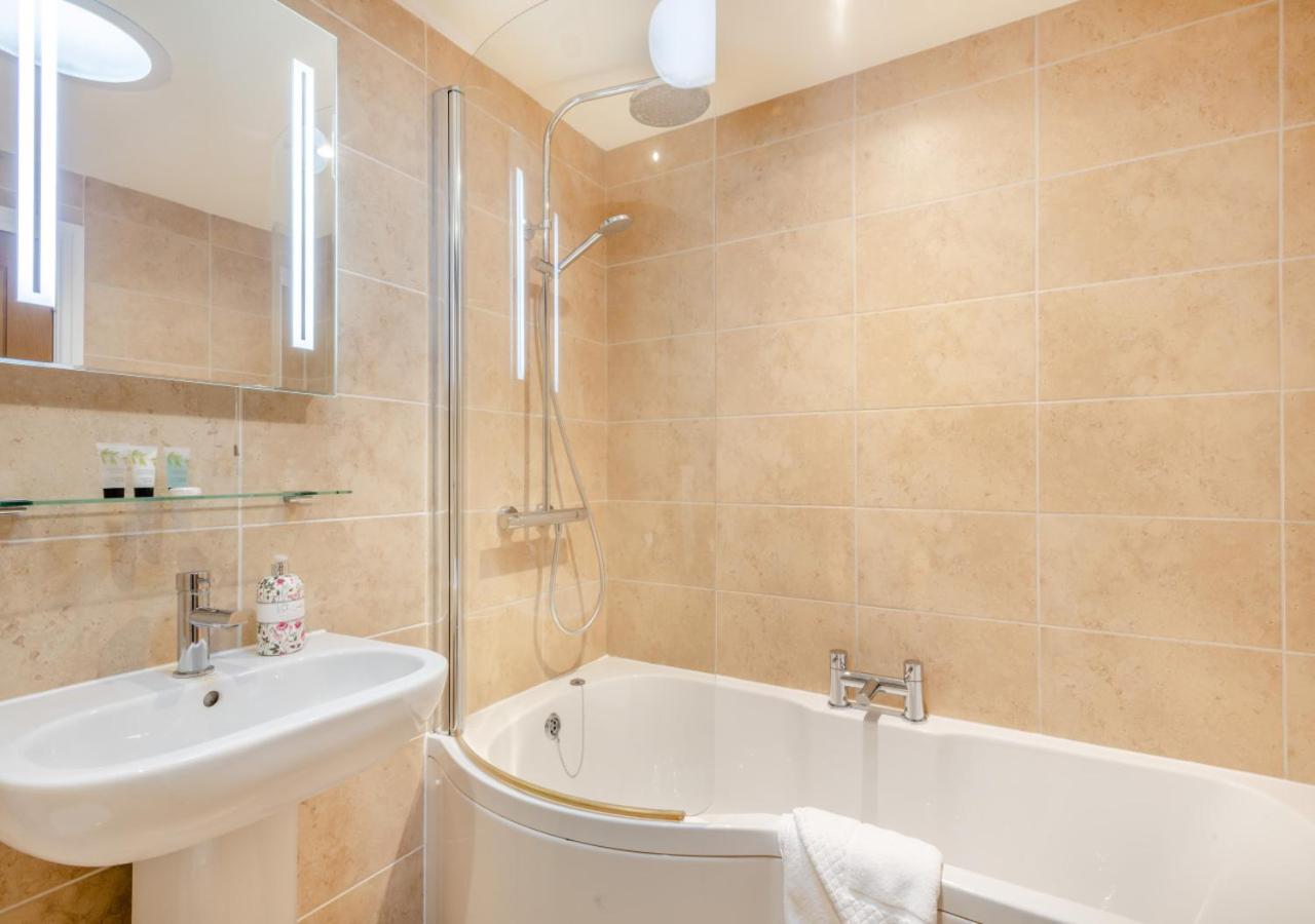 3 Bed in Little Snoring oc-m28145