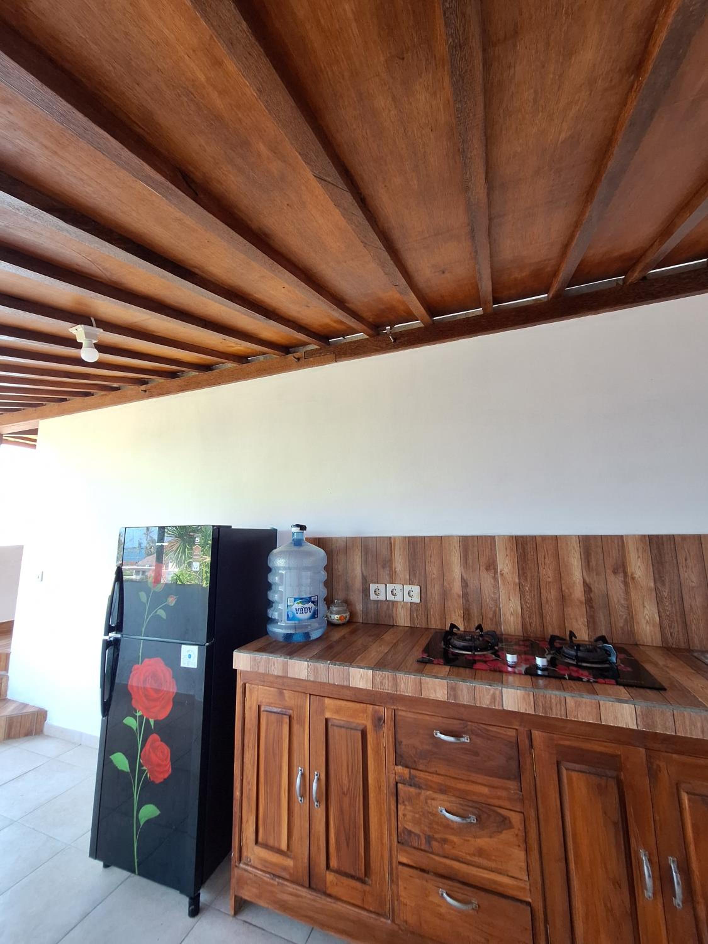 Rumah Wayans Lipah