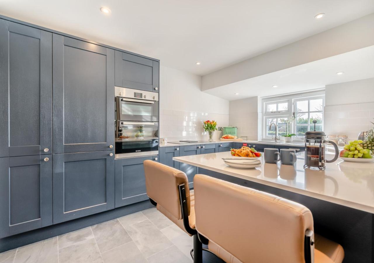 4 Bed in St. Merryn oc-e28379