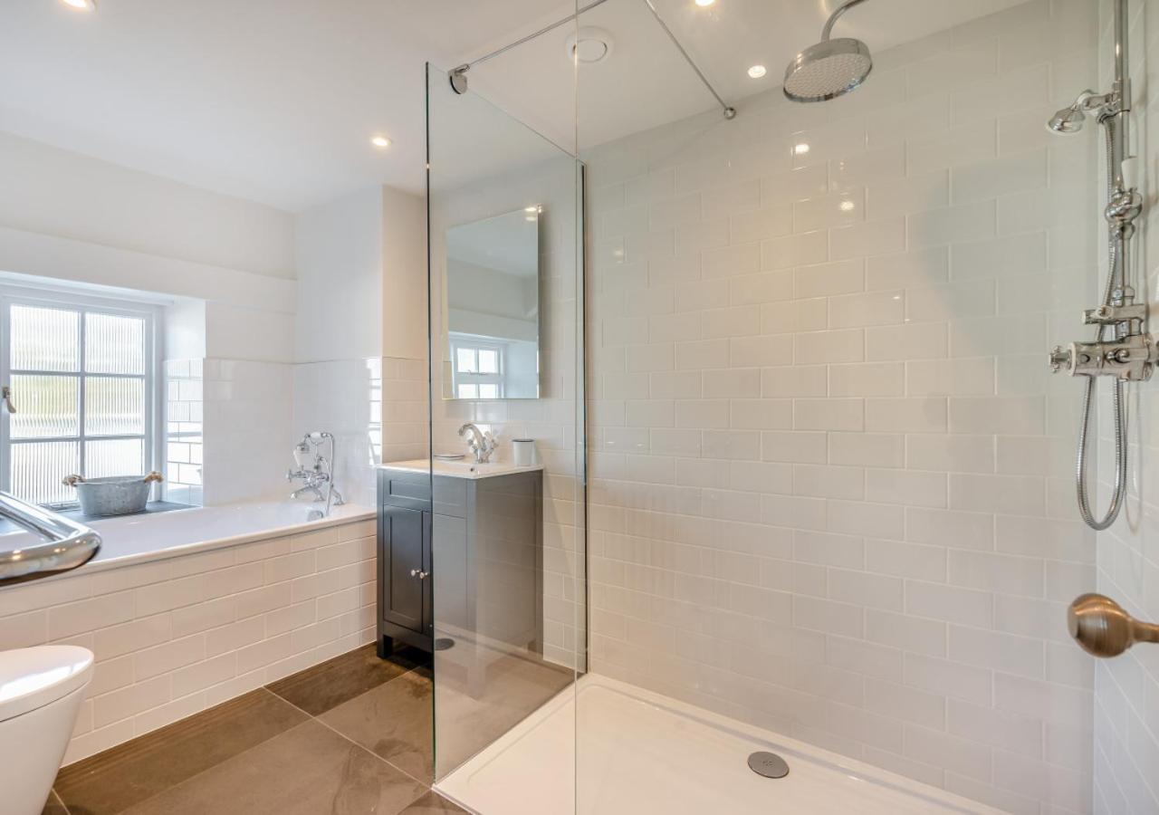 4 Bed in St. Merryn oc-e28379