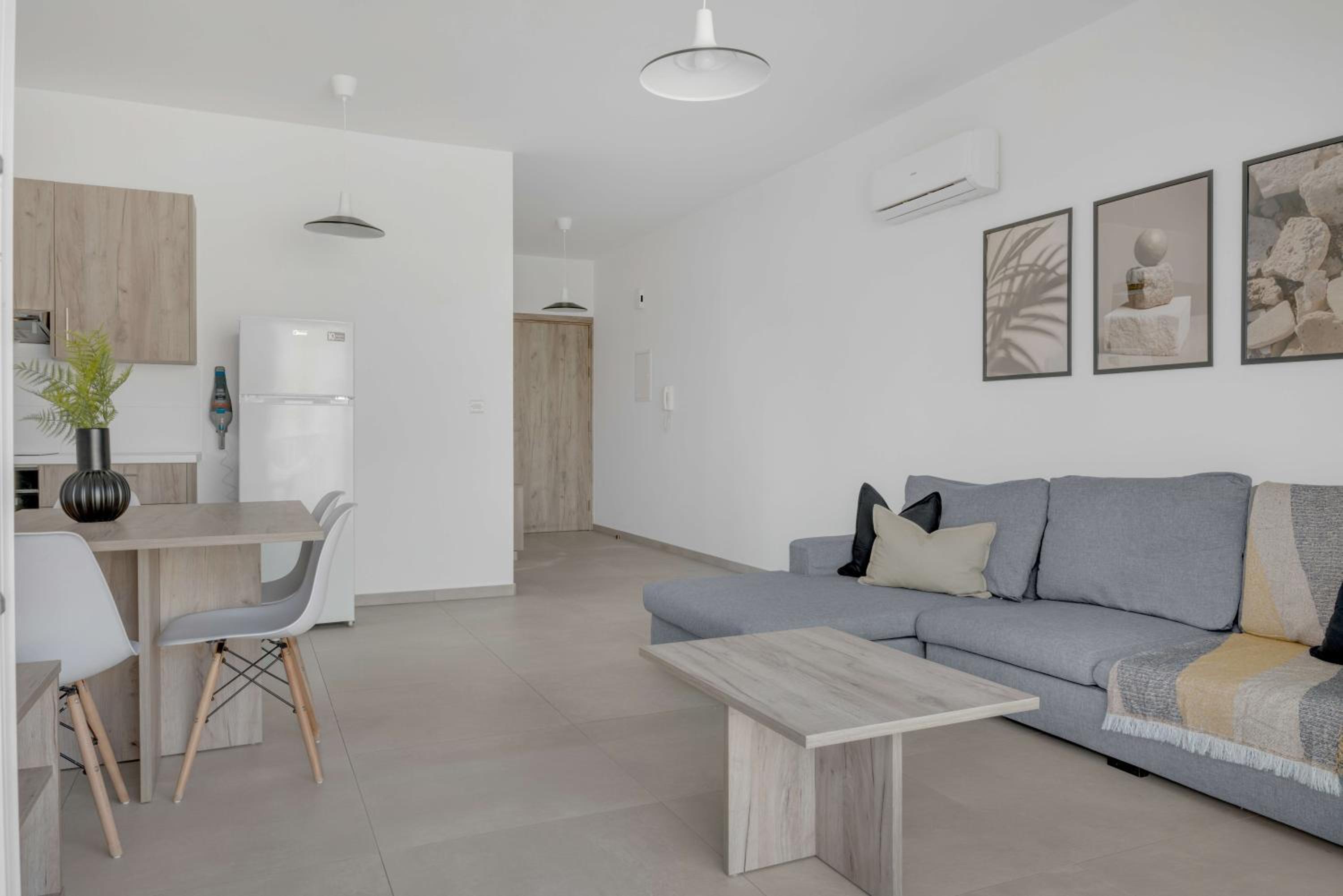 Phaedrus Living: Eolus Residences Artemis