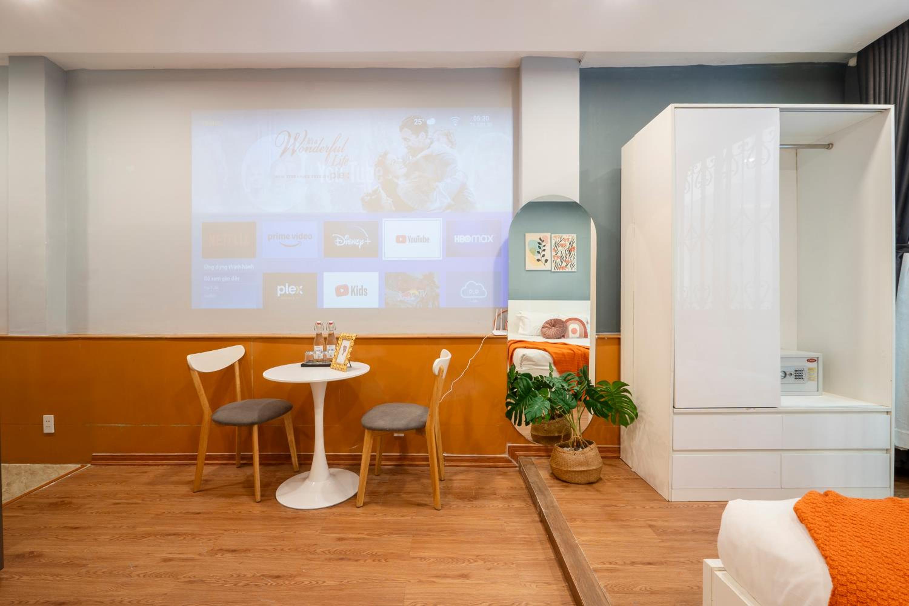 SAZI Opera Home HCM