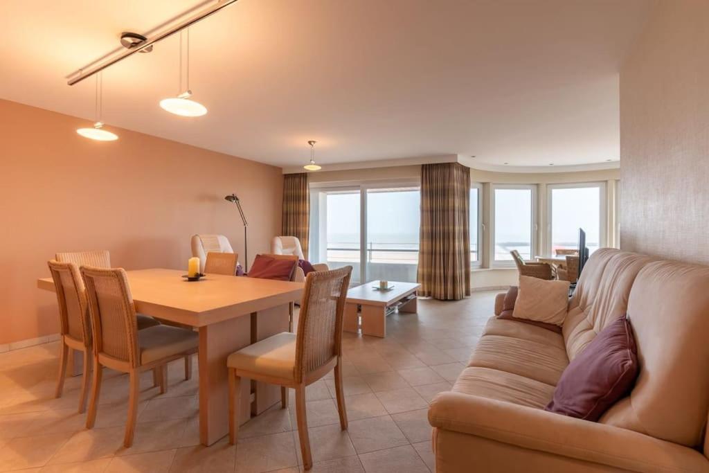 Marvelous apartment with a stunning view and garage