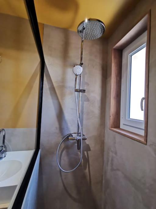 Dark blue Appartement 2 chambres climatisation parking 900m des remparts