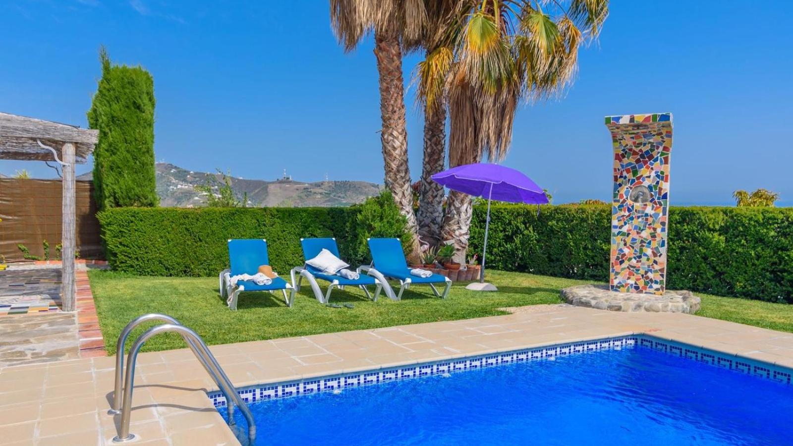 Villa Elvira Torrox by Ruralidays