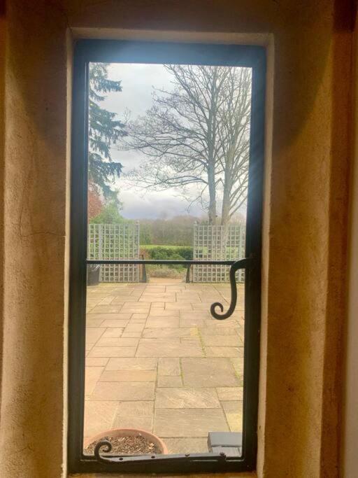 Garden Cottage 5 bedrooms set in 16 acres view 3