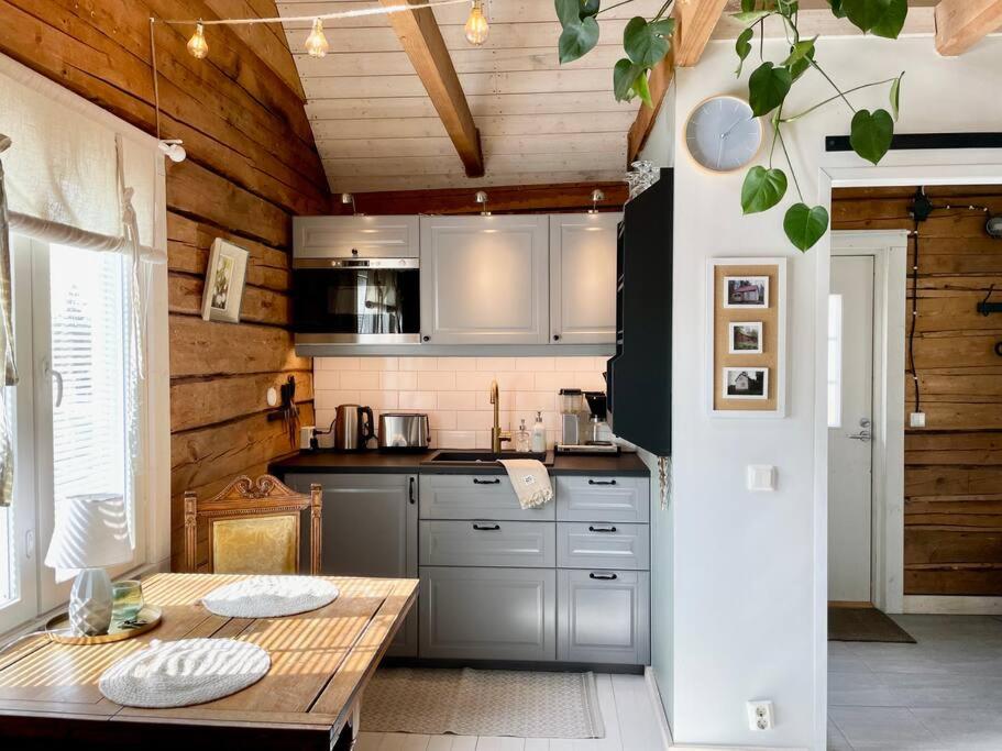 Romantic cottage with sauna
