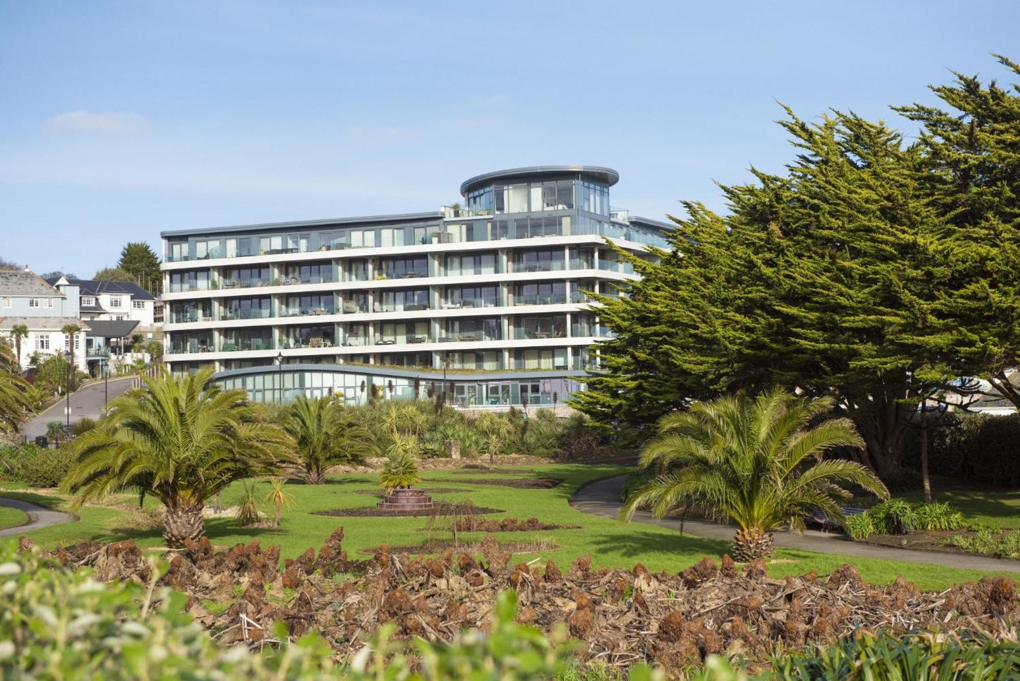 Oceans Eleven - Sea view - Secure parking - Footsteps from beach