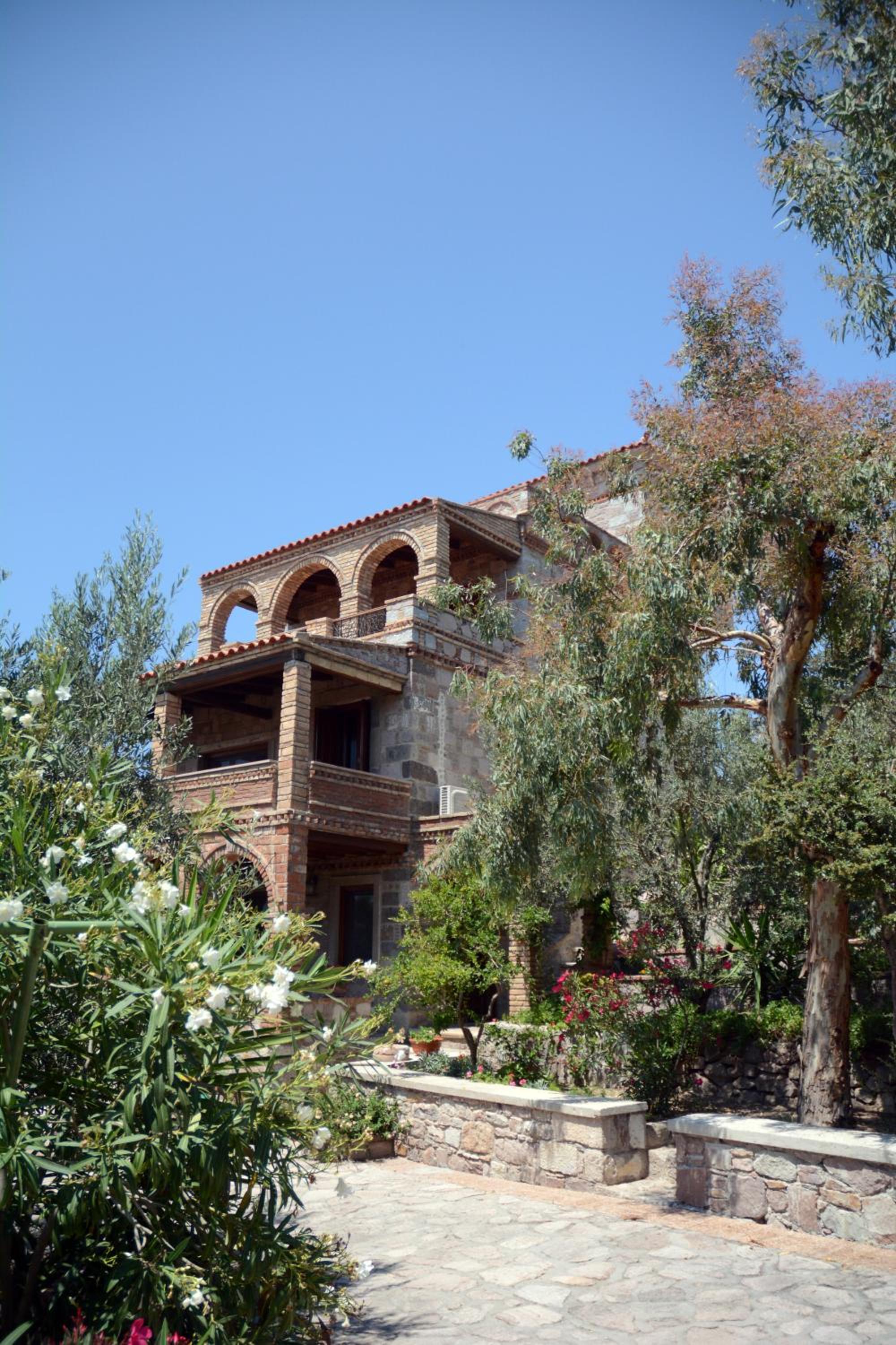 Photo 46