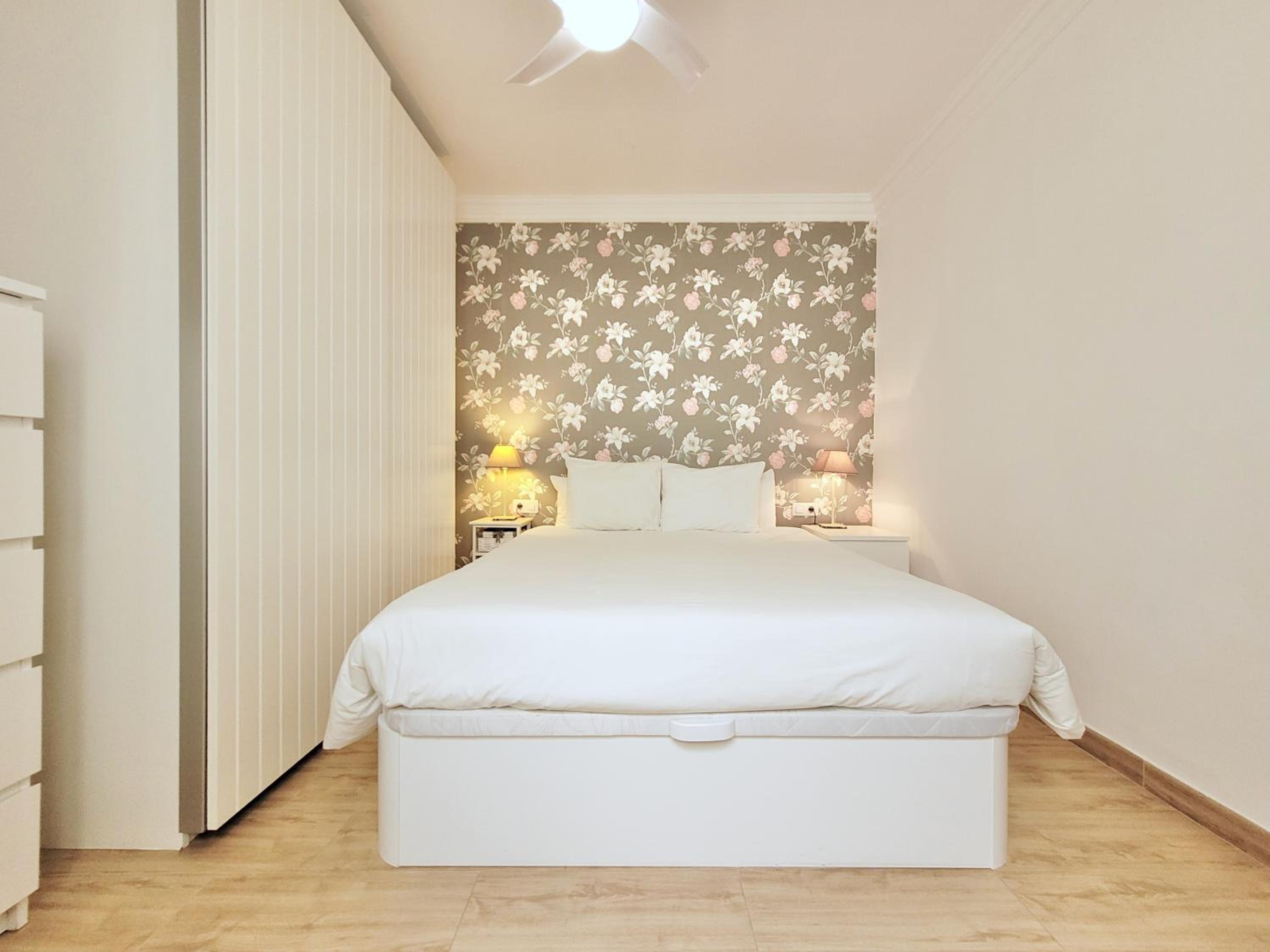 Miranda Apartment with FREE PARKING