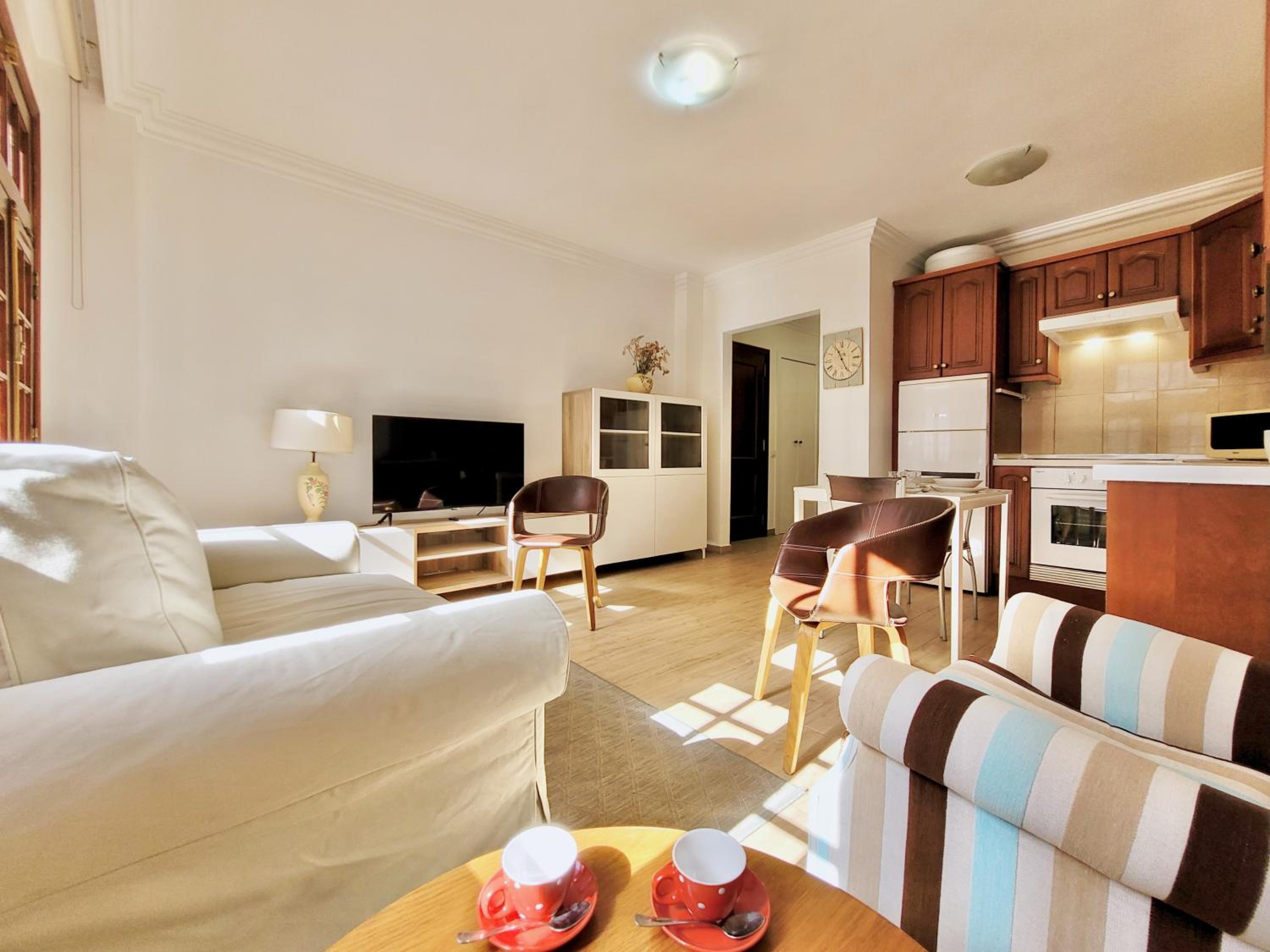 Miranda Apartment with FREE PARKING