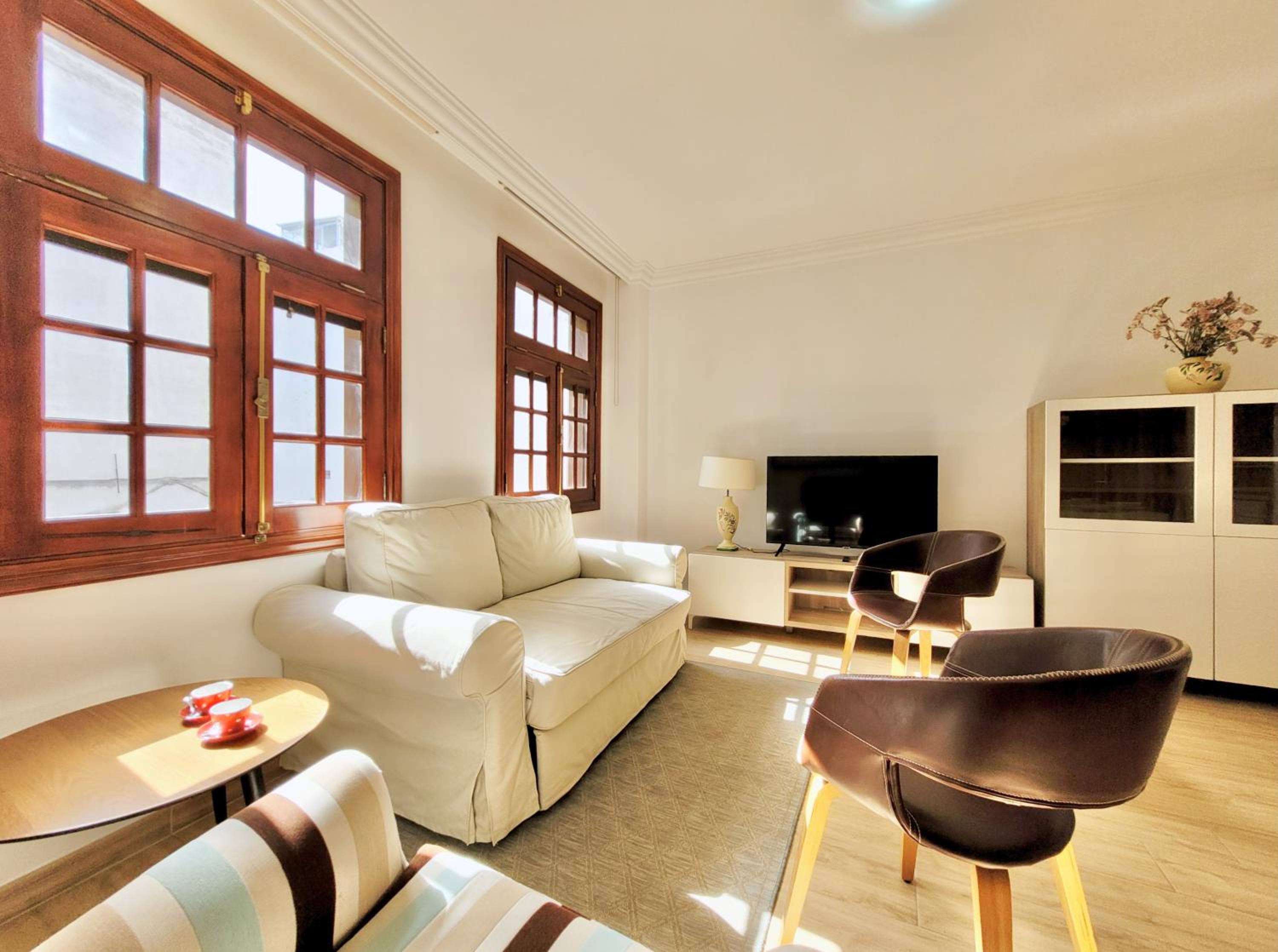Miranda Apartment with FREE PARKING
