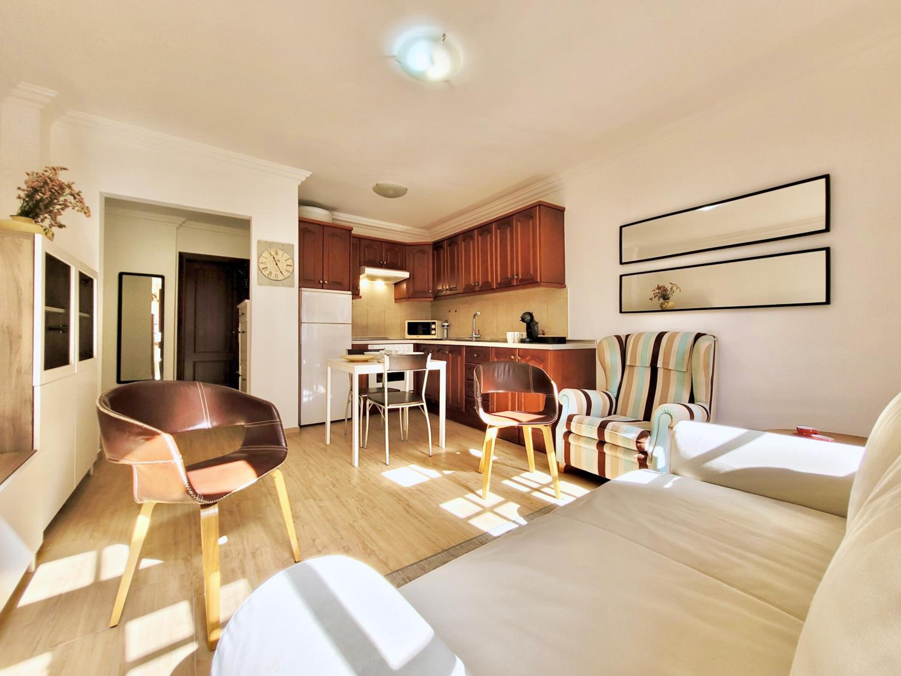 Miranda Apartment with FREE PARKING