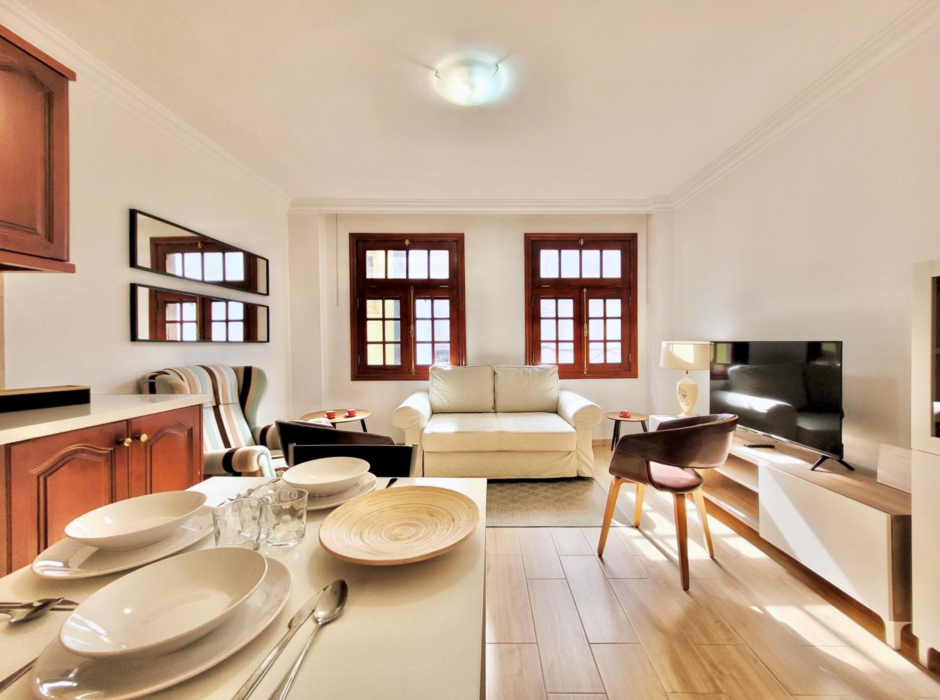 Miranda Apartment with FREE PARKING