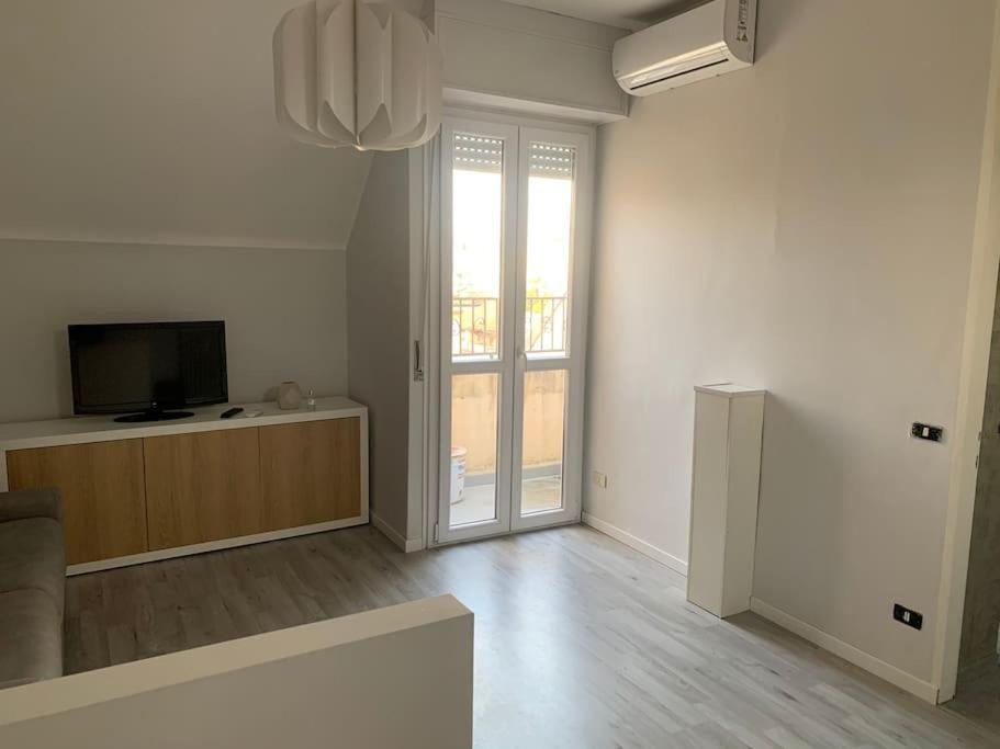 Milano Besana Rent House