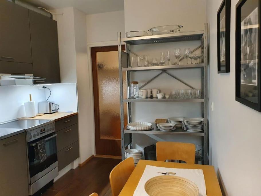 Cozy completely renovated flat (sis. Alv) view 2