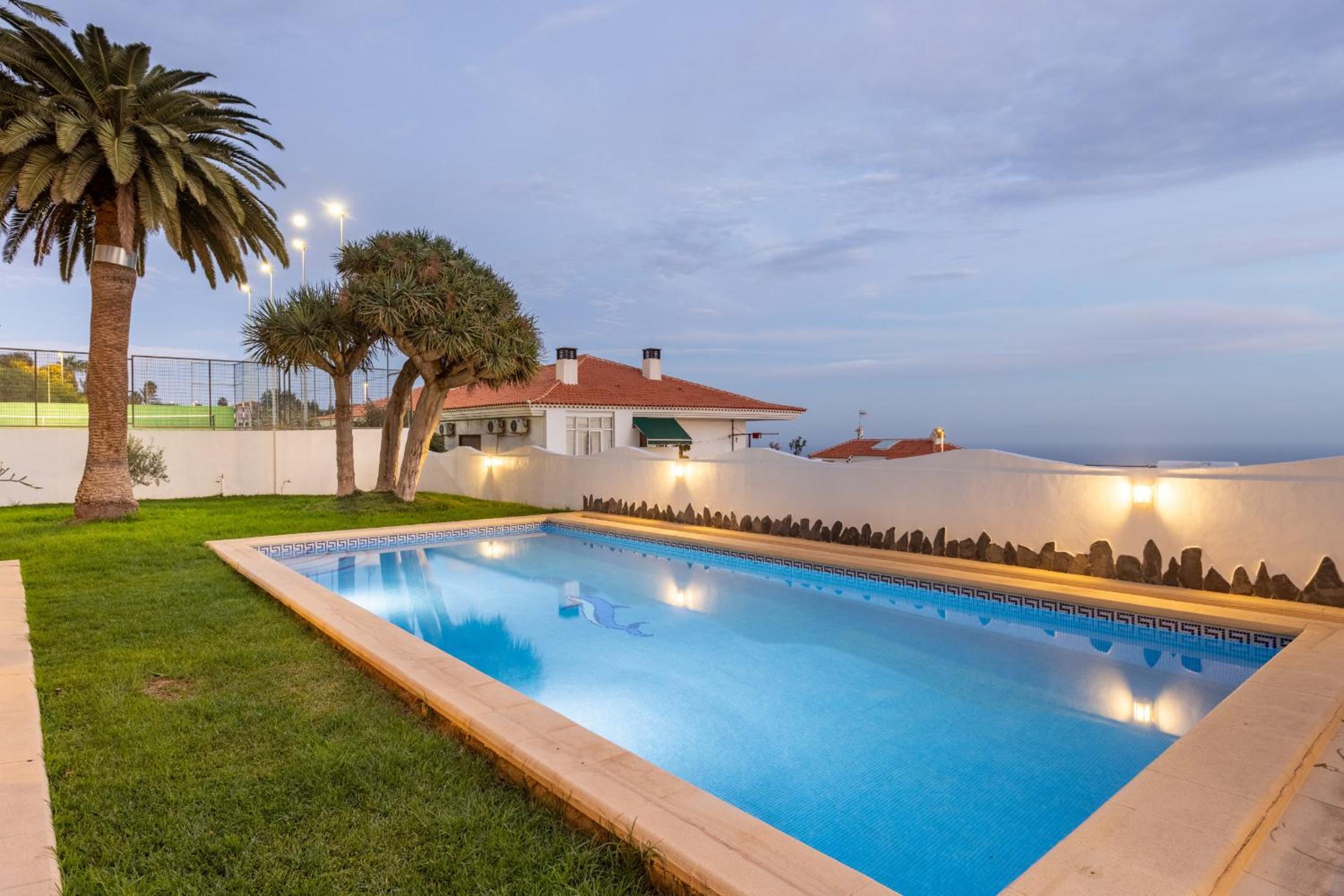 One & Only Sports and Relax by Eden Rentals Villas view 5