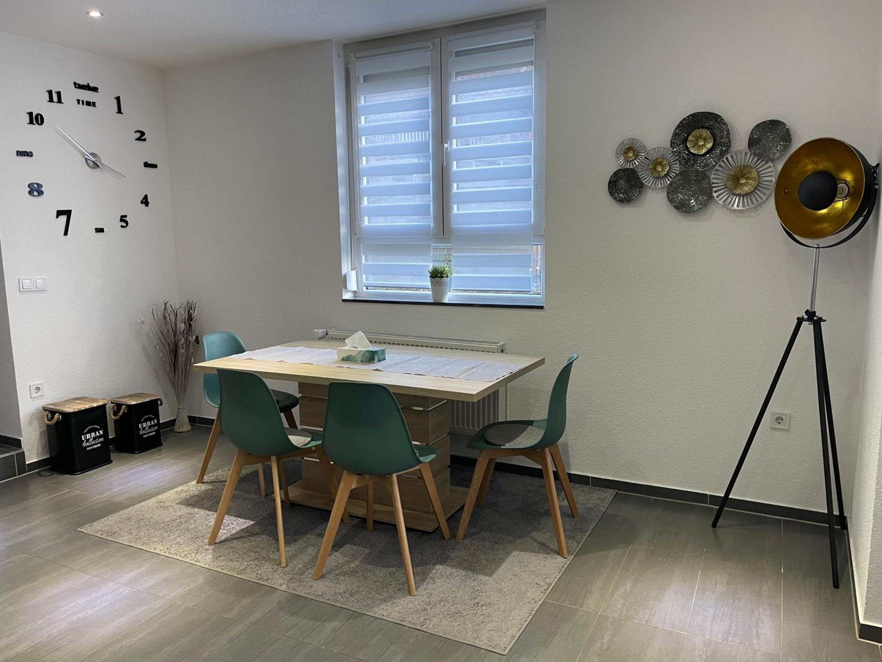 Maria's Ferienwohnung - Modernitat trifft Eleganz - Property Image 16