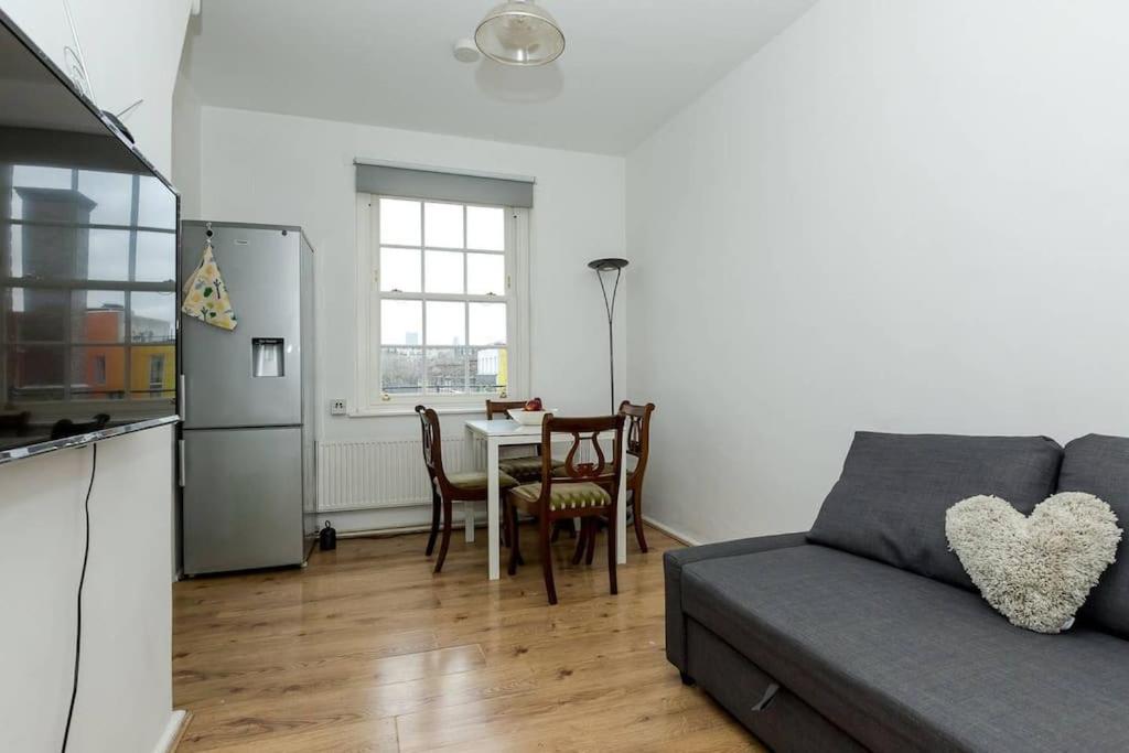 Central 1 BR Apartment *Zone 1* Elephant and Castle