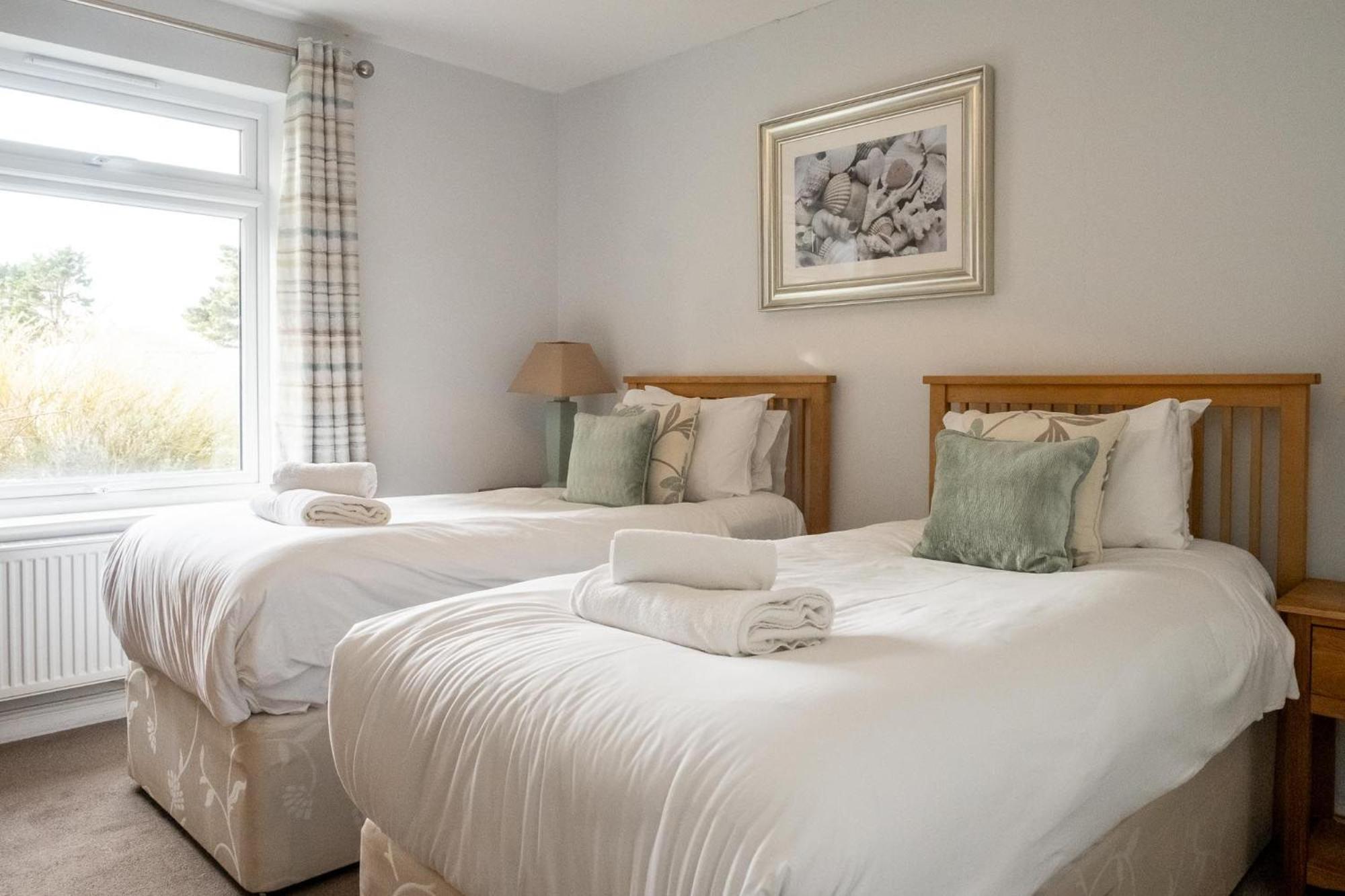 Fishermans Loft - A seaside house in Thorpeness with direct access to the beach - Aldeburgh Coastal Cottages