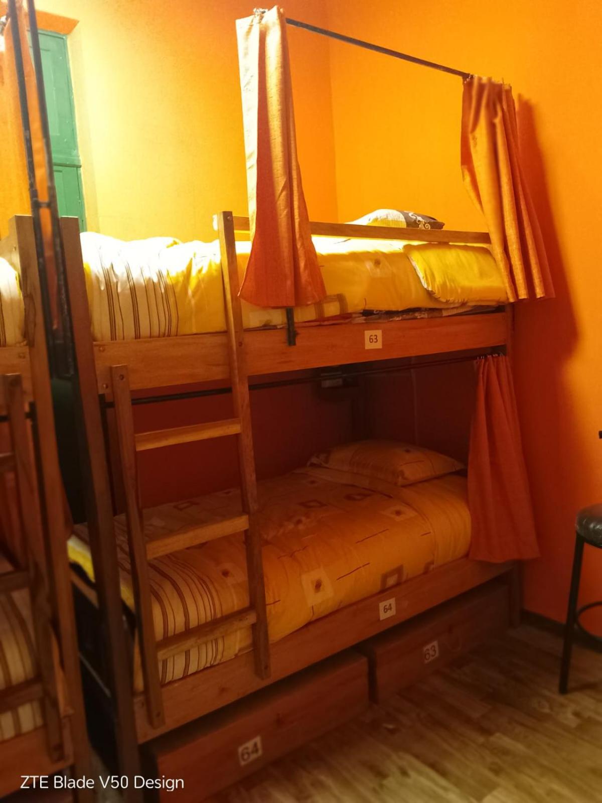 SAINT PETER'S LLAMA HOSTAL