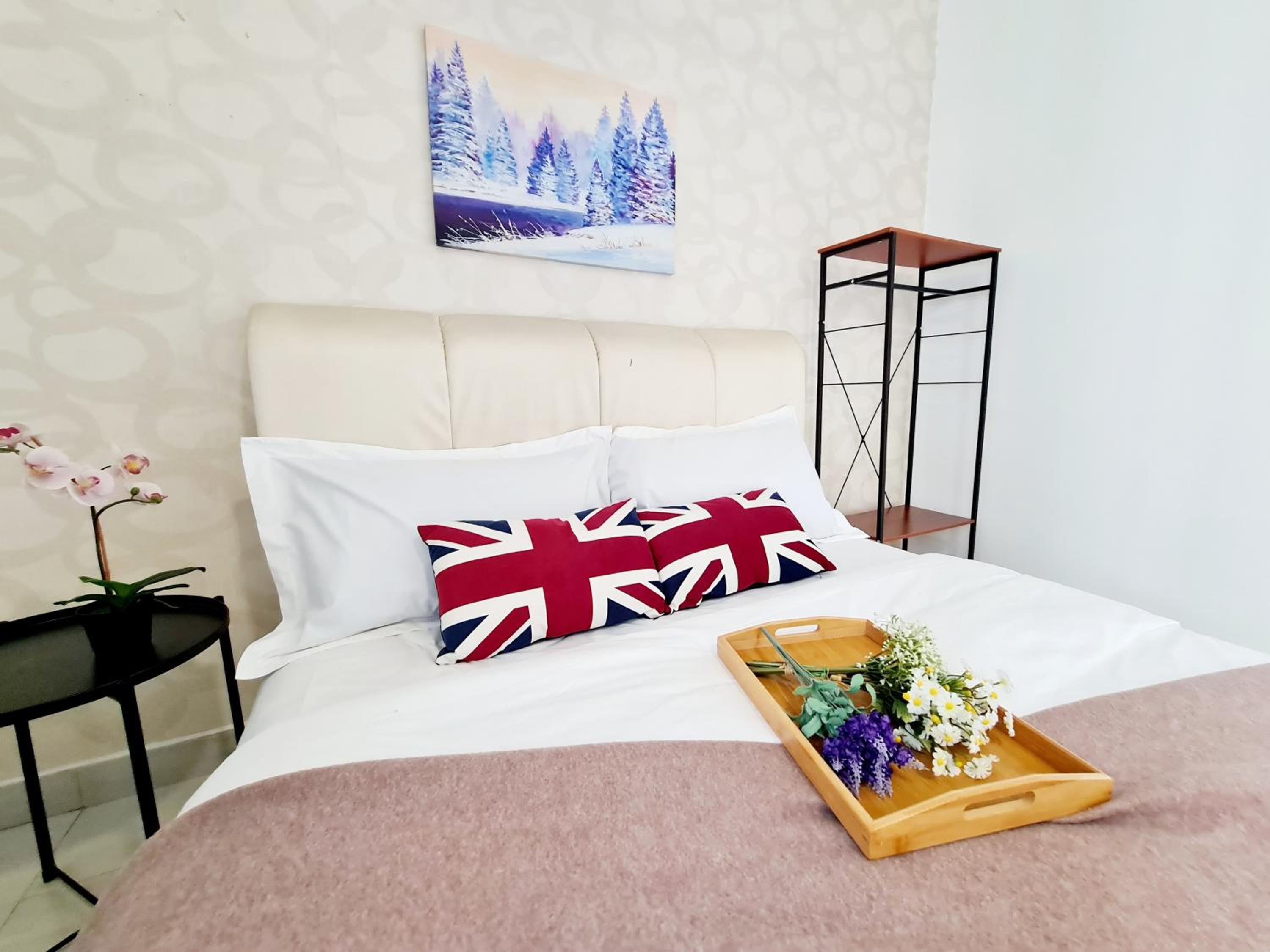 11 Guest Comfy 3 Room Koi Kinrara Suite, IOI Puchong, Bukit Jalil Pavilion, Bukit Jalil Stadium, Sunway Pyramid, Sunway Lagoon photo 2