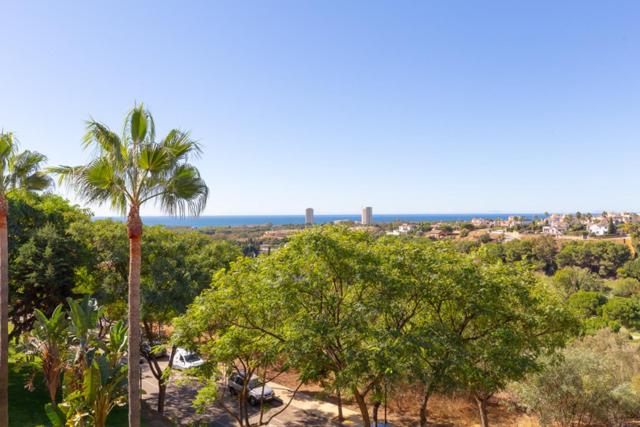 Marbella Los Lagos de Santa Maria Golf