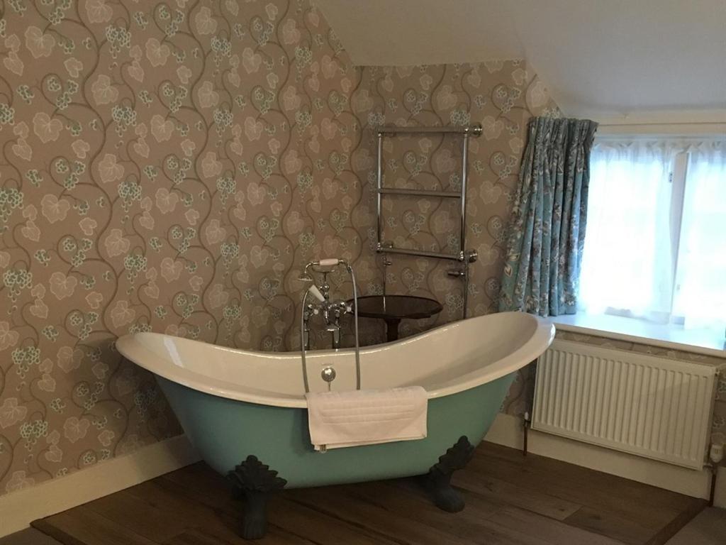 Clare Cottage