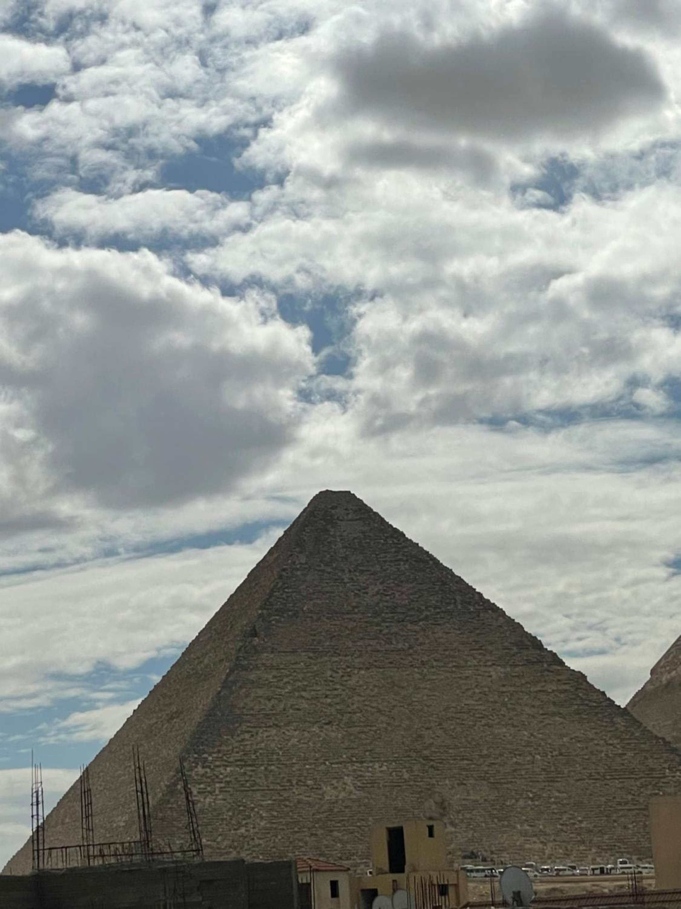Diyar Pyramids Inn