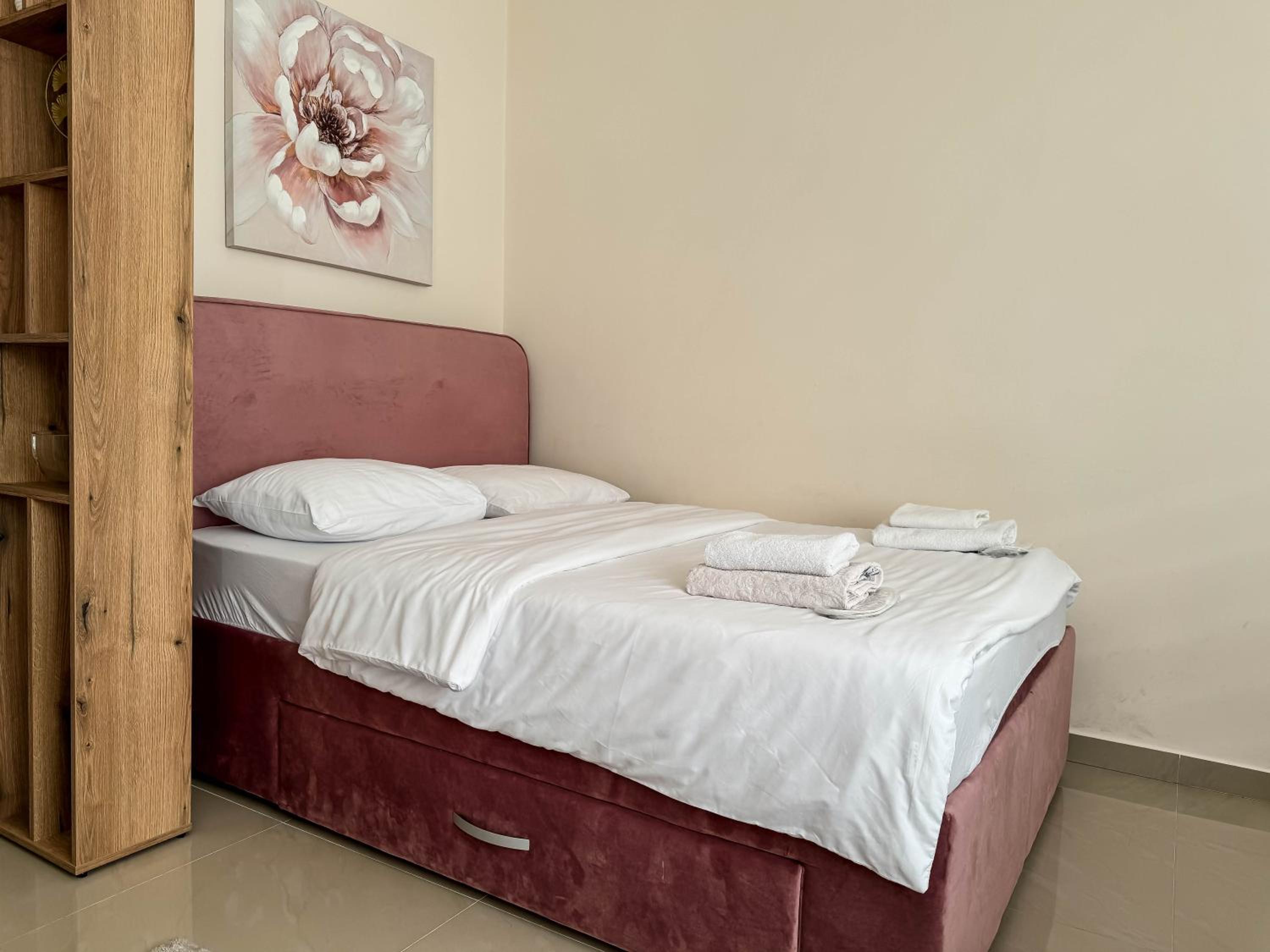 Old Town Central Apartment view 3