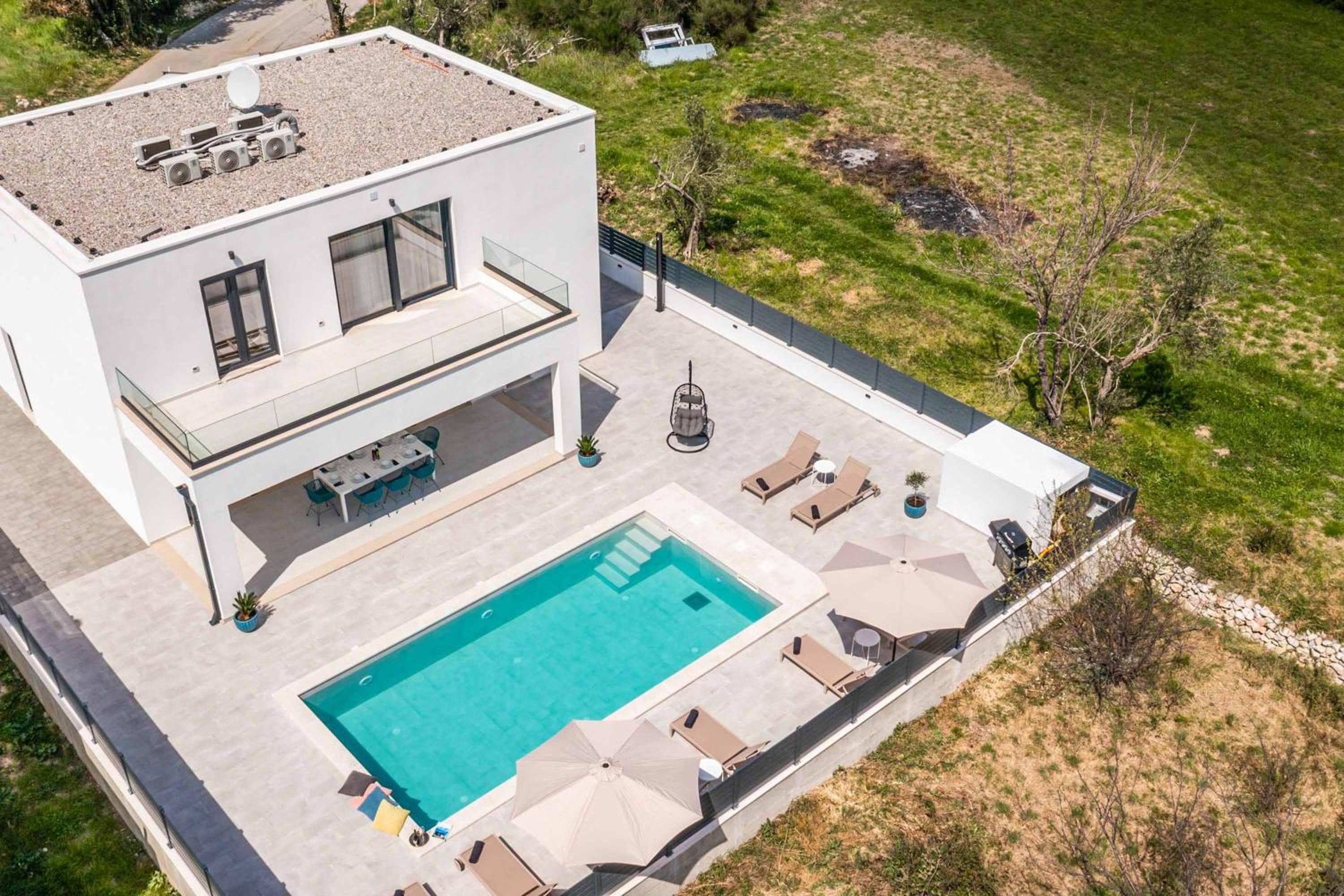 Hillside Rest