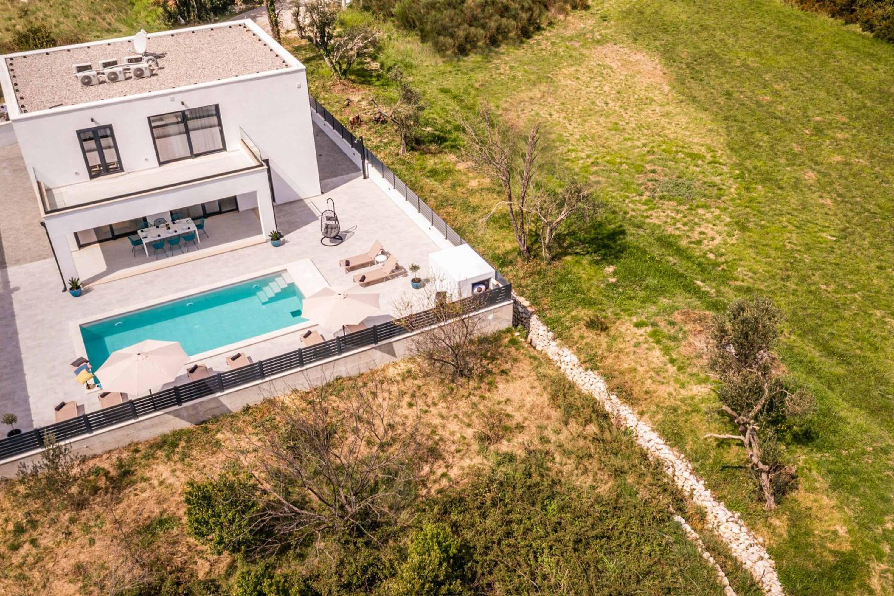 Hillside Rest